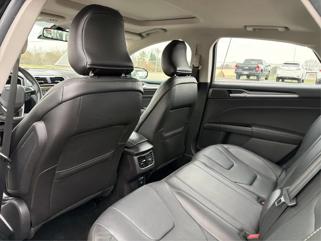 2016 Ford Fusion Titanium (3FA6P0D99GR) with an EcoBoost 2L I-4 gasoline direct injection engine, located at 8750 N County Rd 25A, Piqua, OH, 45356, (937) 908-9800, 40.164391, -84.232513 - **Experience Everyday Luxury with the 2016 Ford Fusion Titanium - Perfect for Your Active Lifestyle!**<br /> <br /> Elevate your daily commute or weekend getaways with the stunning 2016 Ford Fusion Titanium, now available at Advantage Car and Credit Piqua, located at 8750 N County Rd 25A, Piqua, OH - Photo#10