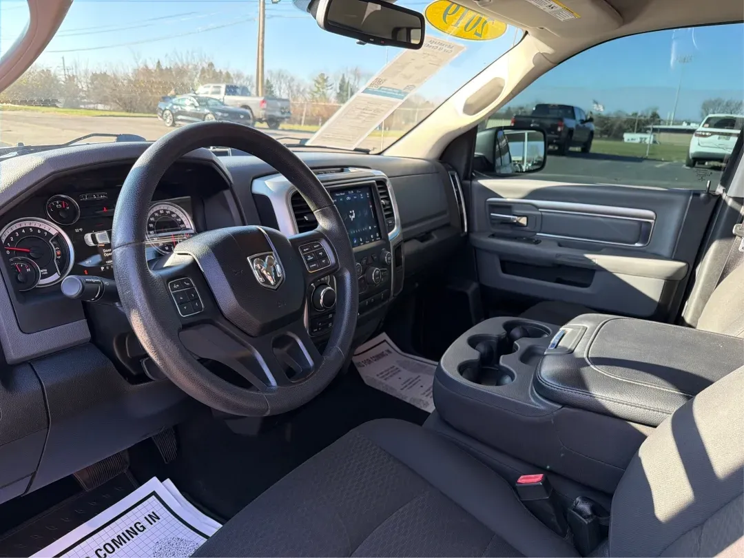 2019 Ram 1500 Warlock Quad Cab 4x4 6'4 Box (1C6RR7GT7KS) with an Other engine, located at 880 E. National Road, Vandalia, OH, 45377, (937) 908-9800, 39.891918, -84.183594 - **Unleash Your Adventures with the 2019 Ram 1500 Warlock Quad Cab 4x4!**<br /> <br /> Are you in search of the perfect truck to elevate your weekend adventures or tackle your weekday commutes? Look no further! The 2019 Ram 1500 Warlock Quad Cab 4x4 is designed to handle anything from family outings - Photo#9