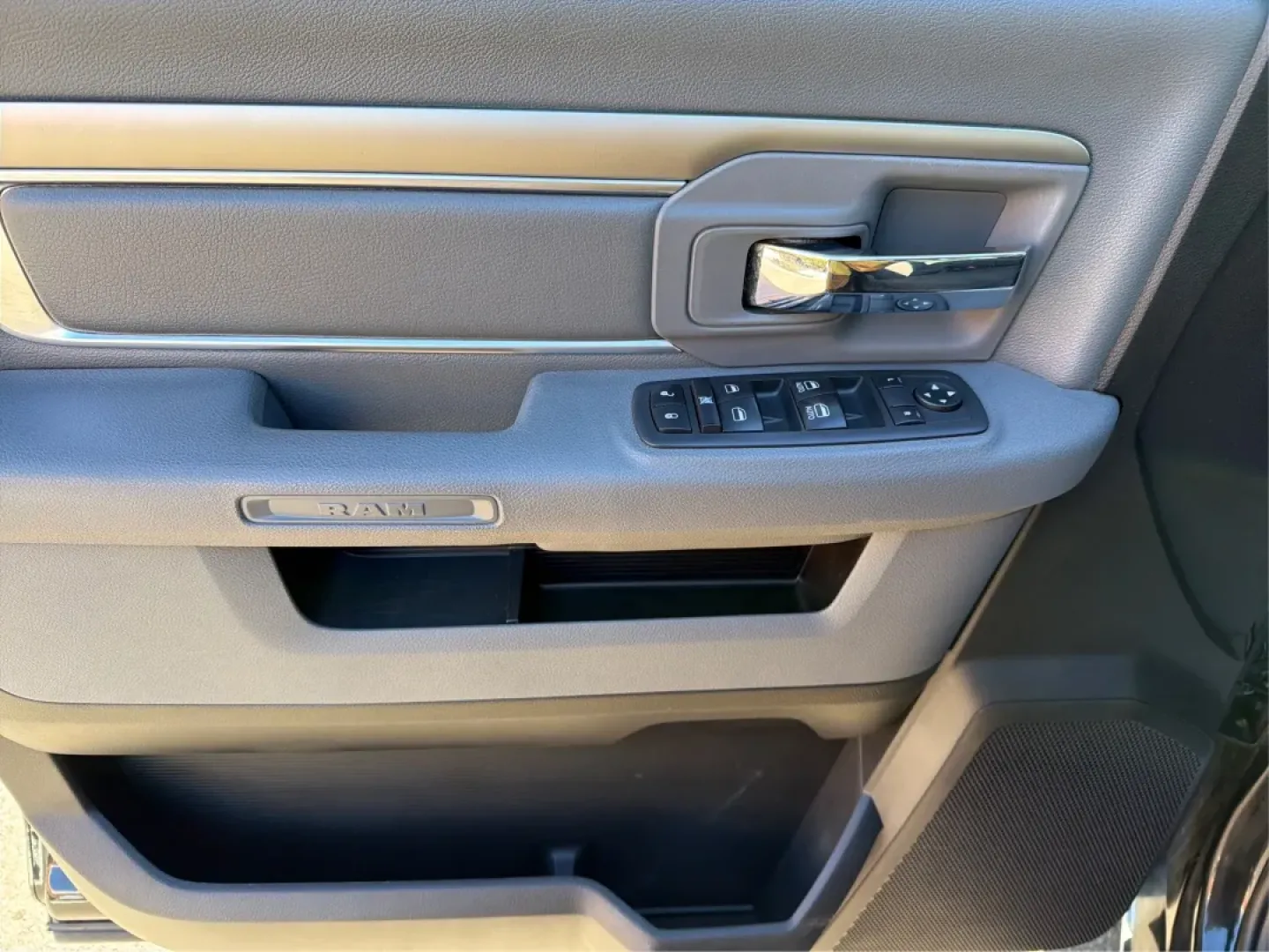 2019 Ram 1500 Warlock Quad Cab 4x4 6'4 Box (1C6RR7GT7KS) with an Other engine, located at 880 E. National Road, Vandalia, OH, 45377, (937) 908-9800, 39.891918, -84.183594 - **Unleash Your Adventures with the 2019 Ram 1500 Warlock Quad Cab 4x4!**<br /> <br /> Are you in search of the perfect truck to elevate your weekend adventures or tackle your weekday commutes? Look no further! The 2019 Ram 1500 Warlock Quad Cab 4x4 is designed to handle anything from family outings - Photo#17