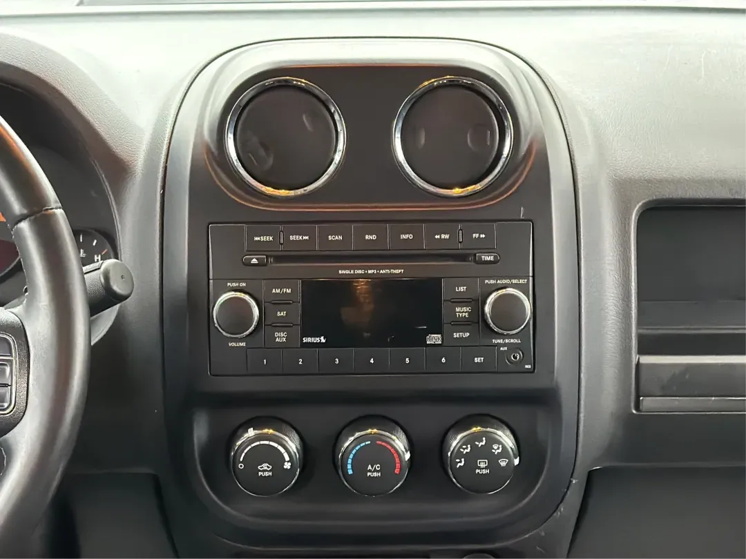 2016 Jeep Patriot Latitude (1C4NJRFB1GD) with an 2.4L I-4 DOHC engine, located at 1184 Kauffman Ave, Fairborn, OH, 45324, (937) 908-9800, 39.807072, -84.030914 - ### Discover Your Next Adventure with the 2016 Jeep Patriot Latitude at Advantage Car and Credit Fairborn<br /> <br /> Embrace the freedom of the open road with the remarkable 2016 Jeep Patriot Latitude, available now at Advantage Car and Credit in Fairborn, OH. This versatile SUV is ideal for thos - Photo#13