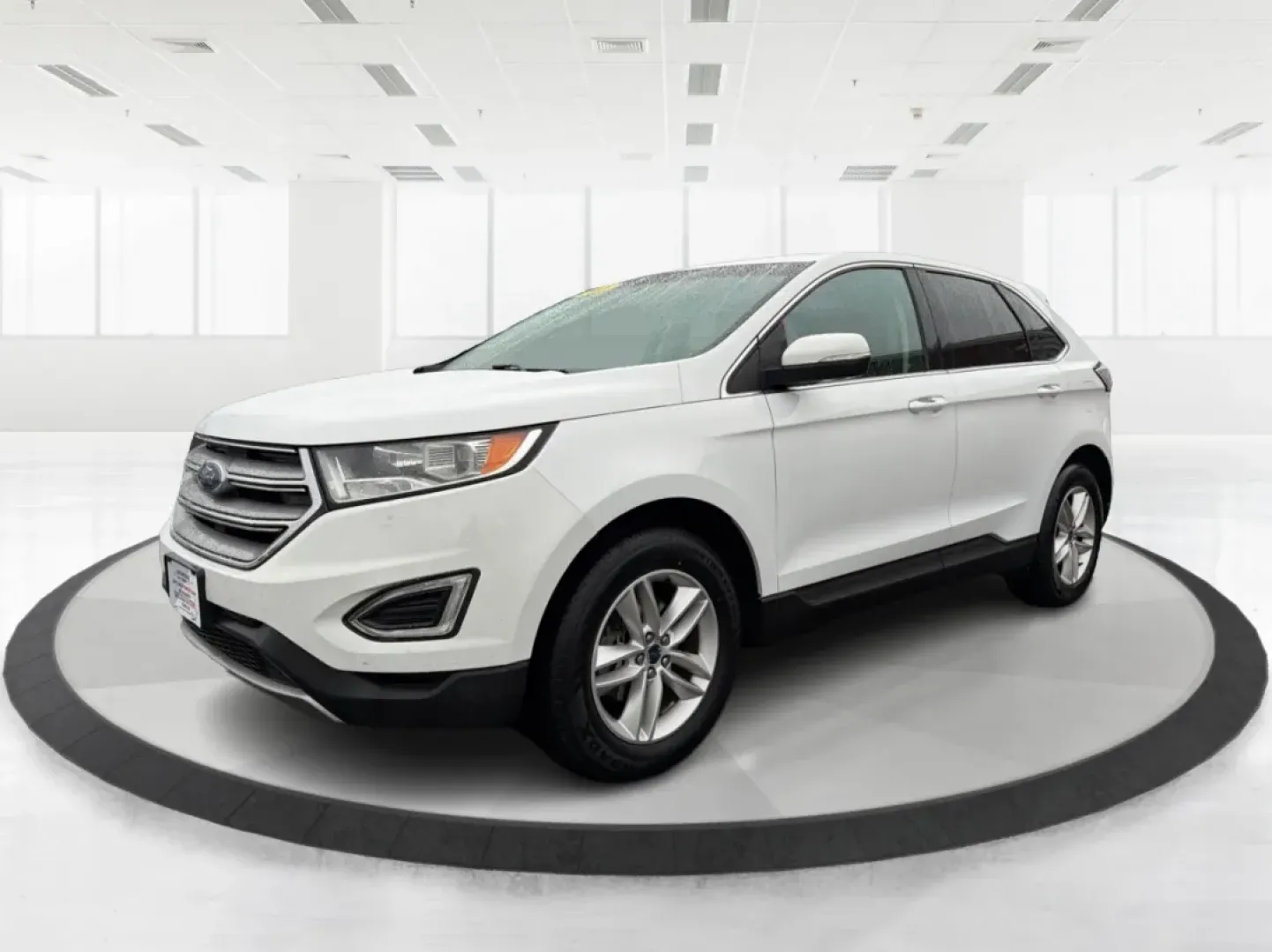 2016 Ford Edge SEL (2FMPK3J98GB) with an Other engine, located at 1099 N County Rd 25A , Troy, OH, 45373, (937) 908-9800, 40.057079, -84.212883 - ### Experience Comfort and Versatility in the 2016 Ford Edge SEL at Advantage Car and Credit - Troy<br /> <br /> Looking for the perfect blend of style, comfort, and functionality? The 2016 Ford Edge SEL, available at Advantage Car and Credit in Troy, OH, is tailored for those who lead an active lif - Photo#8