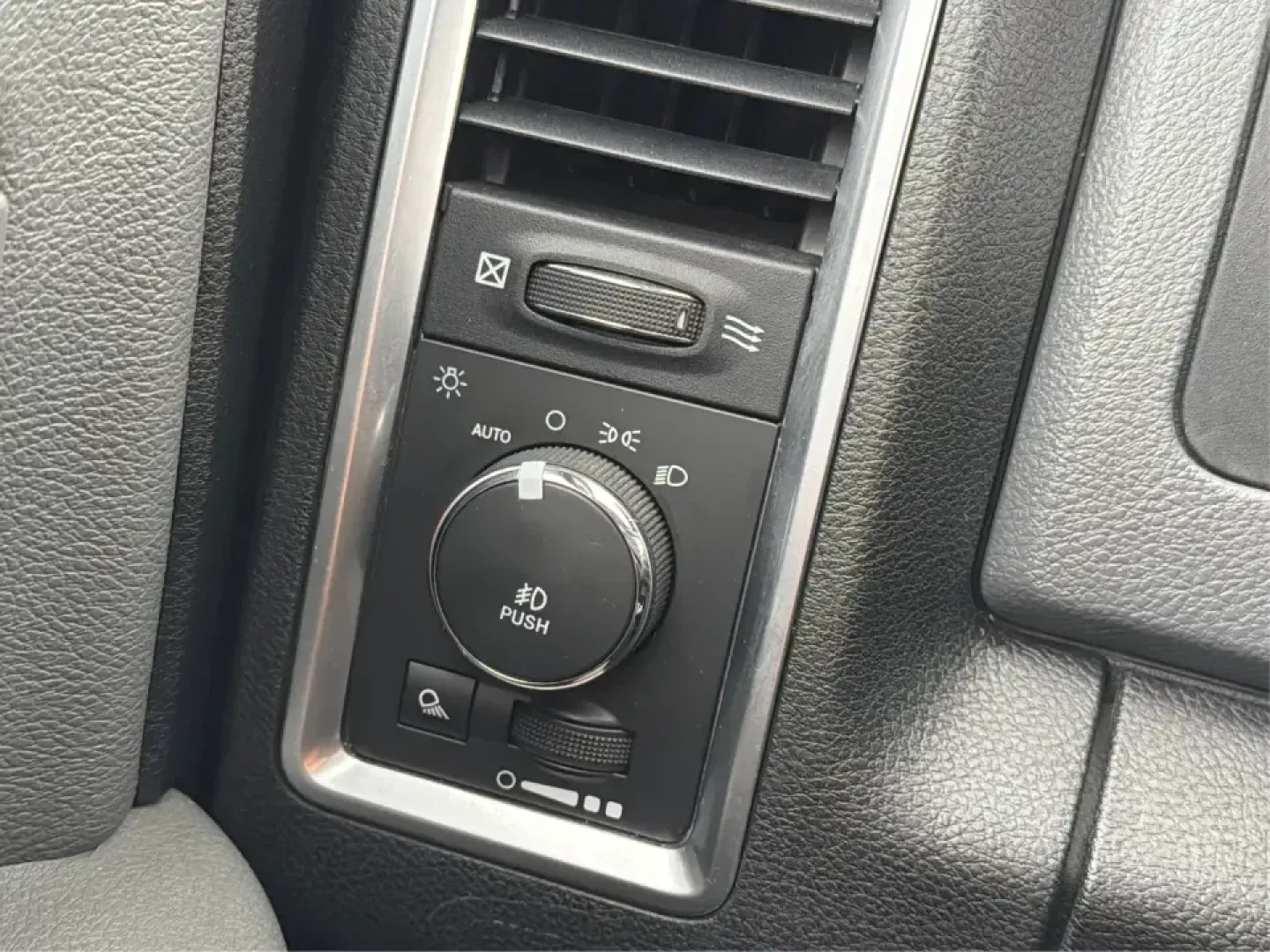 2016 Ram 1500 Big Horn (1C6RR7TTXGS) with an 5.7L V8 OHV 16V engine, 6A transmission, located at 401 Woodman Dr, Riverside, OH, 45431, (937) 908-9800, 39.760899, -84.123421 - **Elevate Your Adventures with the 2016 Ram 1500 Big Horn - Perfect for Any Lifestyle!**<br /> <br /> Are you ready to transform your daily commute or weekend outings? The 2016 Ram 1500 Big Horn is not just a truck; it's a lifestyle enhancer that brings both comfort and capability together seamlessl - Photo#16
