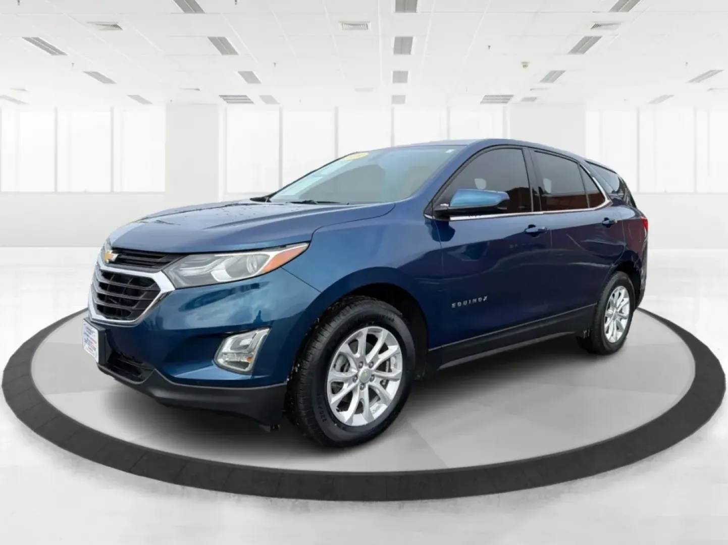 2019 Chevrolet Equinox LT (2GNAXKEV8K6) with an 1.5L I-4 gasoline direct injection engine, located at 880 E. National Road, Vandalia, OH, 45377, (937) 908-9800, 39.891918, -84.183594 - **Adventure Awaits with the 2019 Chevrolet Equinox LT at Advantage Car and Credit - Vandalia!**<br /> <br /> Discover the freedom of the open road with the 2019 Chevrolet Equinox LT, the perfect vehicle for your next adventure or daily commute. Whether you're navigating the bustling streets of Vanda - Photo#8