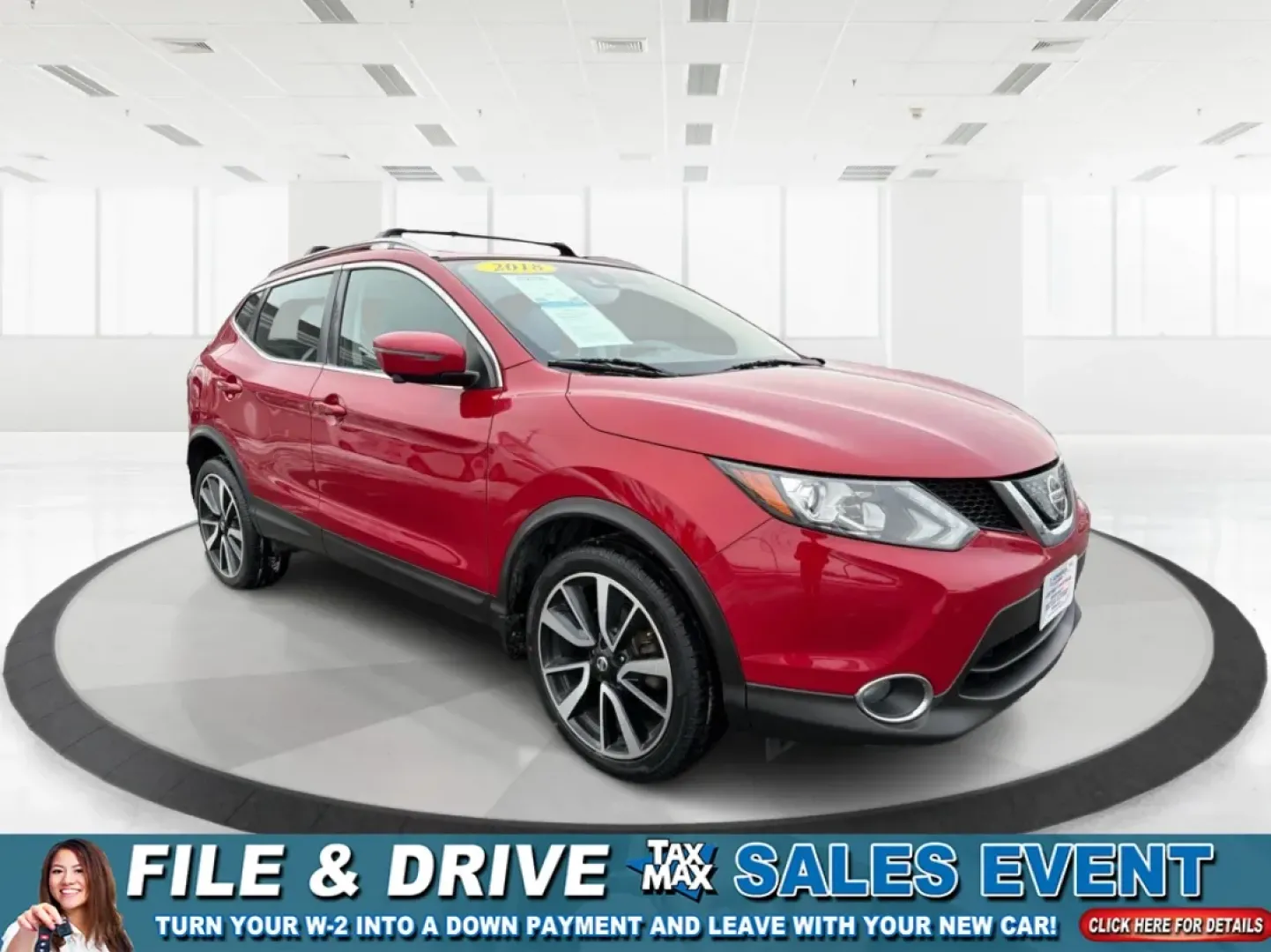 2018 Nissan Rogue SL (JN1BJ1CRXJW) with an 2L I-4 gasoline direct injection engine, located at 8750 N County Rd 25A, Piqua, OH, 45356, (937) 908-9800, 40.164391, -84.232513 - **Adventure Awaits with the 2018 Nissan Rogue SL at Advantage Car and Credit - Fairborn!**<br /> <br /> Are you ready to elevate your driving experience and create unforgettable memories on the road? The 2018 Nissan Rogue SL is the ideal companion for growing families, weekend adventurers, or anyone - Photo#0
