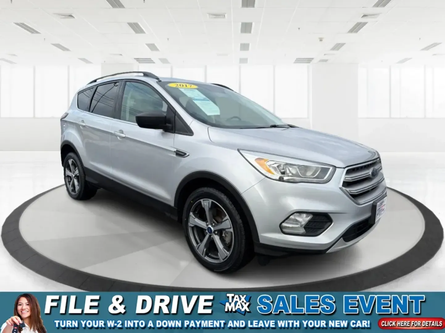 2017 Ford Escape SE (1FMCU0G95HU) with an 2.0L L4 DOHC 16V engine, 6A transmission, located at 8750 N County Rd 25A, Piqua, OH, 45356, (937) 908-9800, 40.164391, -84.232513 - Are you ready to elevate your lifestyle with a vehicle that perfectly balances comfort, versatility, and affordability? Look no further than the stunning 2017 Ford Escape SE, available now at Advantage Car and Credit - Piqua. This SUV is not just a vehicle; it's your new partner for family outings, - Photo#0