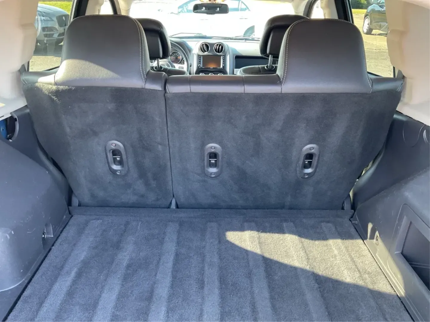 2016 Jeep Compass Latitude 4WD (1C4NJDEB7GD) with an 2.4L L4 DOHC 16V engine, 6-Speed Automatic transmission, located at 401 Woodman Dr, Riverside, OH, 45431, (937) 908-9800, 39.760899, -84.123421 - **Discover Adventure with the 2016 Jeep Compass Latitude 4WD at Advantage Car and Credit!**<br /> <br /> Are you ready to embrace your next adventure? Whether you're planning a weekend getaway, commuting to work, or navigating your family through busy city streets, the 2016 Jeep Compass Latitude 4WD - Photo#12