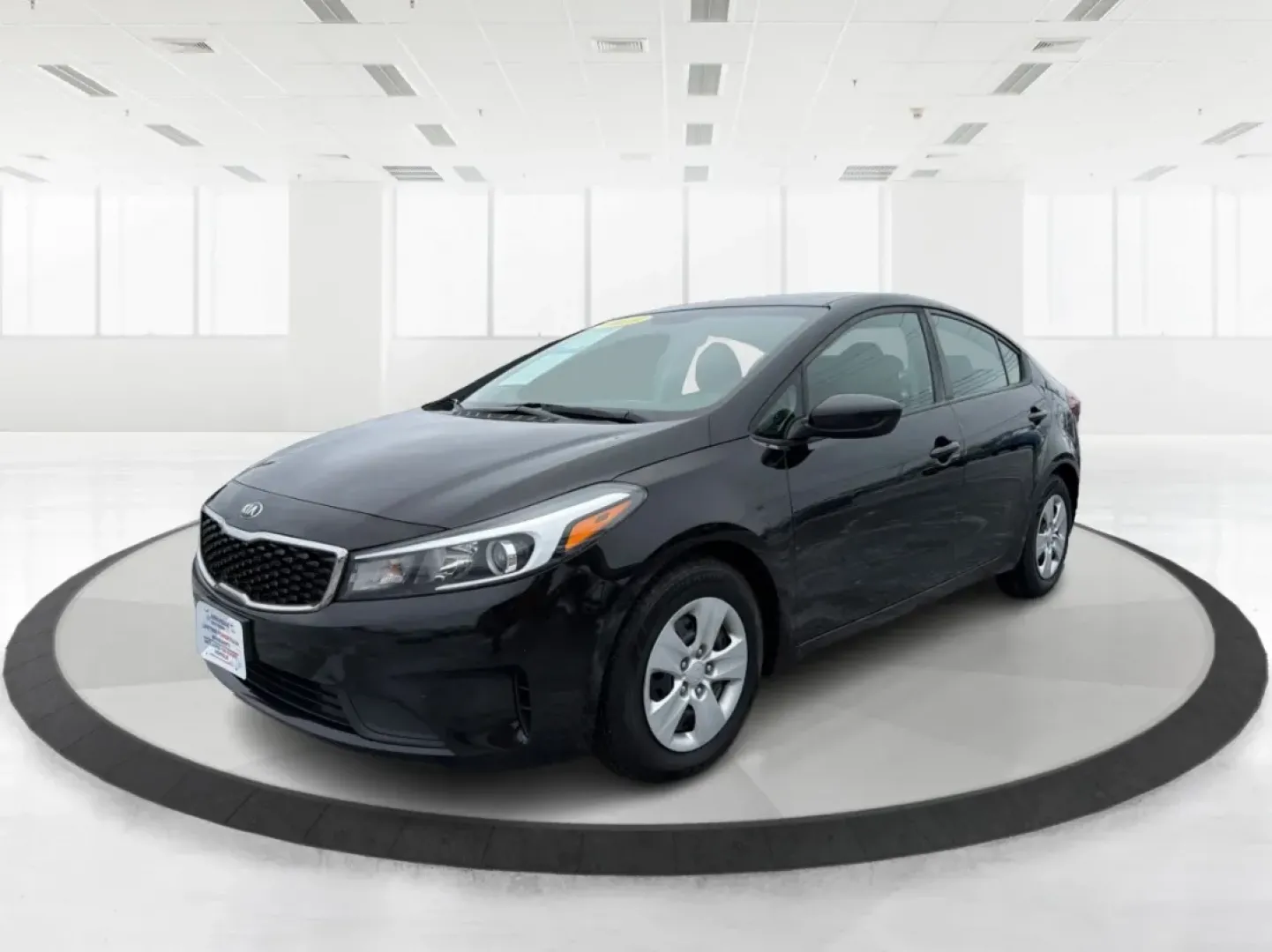 2018 Kia Forte LX (3KPFK4A71JE) with an 2L I-4 DOHC engine, located at 1951 S Dayton Lakeview Rd., New Carlisle, OH, 45344, (937) 908-9800, 39.890999, -84.050255 - **Discover Your Next Adventure with the 2018 Kia Forte at Advantage Car and Credit!**<br /> <br /> Are you in the market for a reliable and stylish sedan that accommodates your busy lifestyle? Look no further than this stunning 2018 Kia Forte LX, available now at Advantage Car and Credit in New Carl - Photo#8