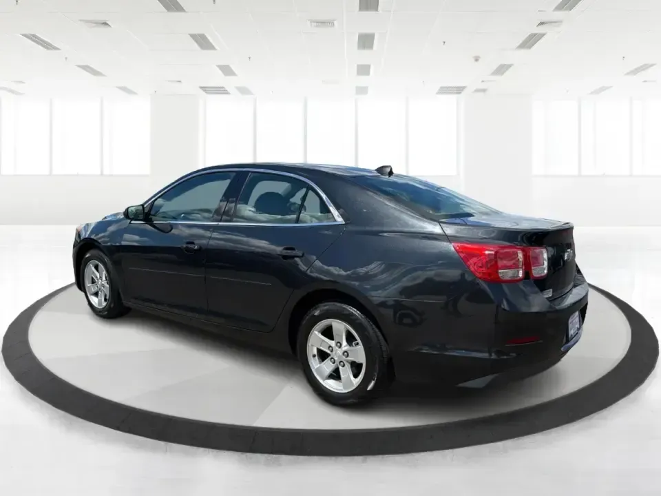 2014 Chevrolet Malibu LS (1G11B5SL3EF) with an 2.5L L4 DOHC 16V engine, 6-Speed Automatic transmission, located at 401 Woodman Dr, Riverside, OH, 45431, (937) 908-9800, 39.760899, -84.123421 - Need a dependable sedan that fits real life-school drop-offs, long commutes down I675, and weekend runs to The Greene or Carriage Hill-without draining your fuel budget? This 2014 Chevrolet Malibu LS is a smart, comfortable choice for Riverside drivers who want an easygoing daily vehicle with the sp- Photo#4