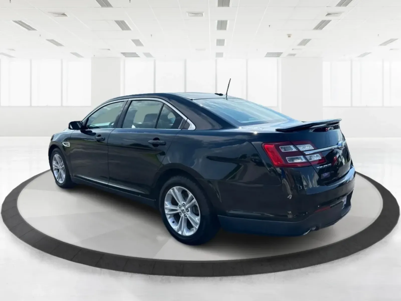 2017 Ford Taurus SEL (1FAHP2E84HG) with an 3.5L V-6 DOHC engine, located at 1951 S Dayton Lakeview Rd., New Carlisle, OH, 45344, (937) 908-9800, 39.890999, -84.050255 - Are you ready for a new adventure? The 2017 Ford Taurus SEL is the perfect sedan for those who crave a blend of comfort, style, and performance, whether you're navigating daily commutes or embarking on weekend getaways. This vehicle is not just a mode of transportation; it's a lifestyle statement th - Photo#4
