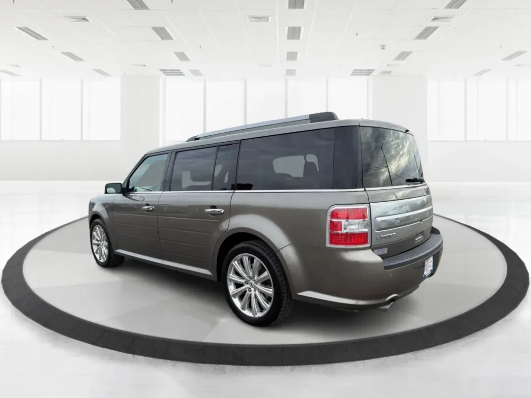 2014 Ford Flex Limited (2FMGK5D89EB) with an 3.5L V-6 DOHC engine, located at 4508 South Dixie Dr, Moraine, OH, 45439, (937) 908-9800, 39.689976, -84.218452 - Are you ready to upgrade your lifestyle with a reliable vehicle that accommodates both family adventures and daily commutes? Look no further than this stunning 2014 Ford Flex Limited, available now at Advantage Car and Credit in Moraine, OH. With its spacious interior, versatile cargo capacity, and - Photo#4