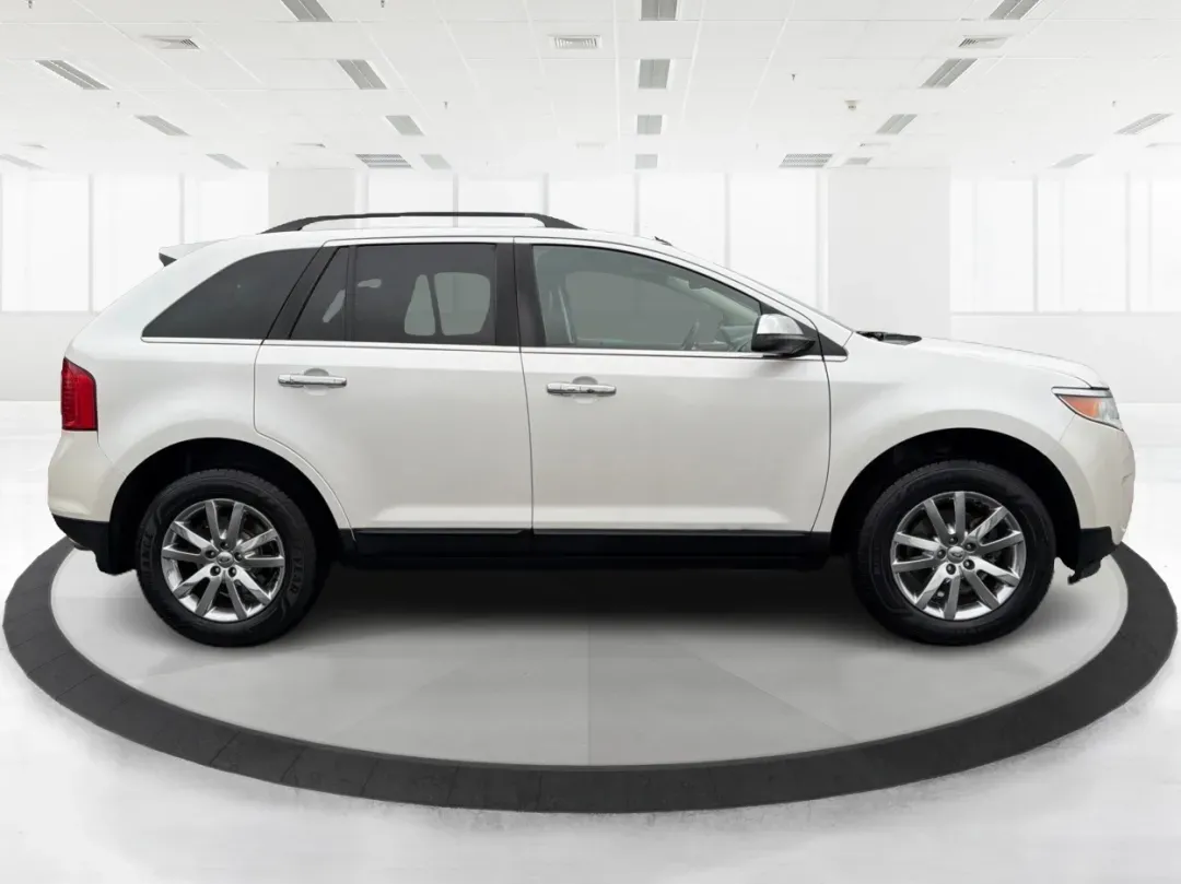 2013 Ford Edge Limited (2FMDK4KC5DB) with an 3.5L V-6 DOHC engine, located at 1951 S Dayton Lakeview Rd., New Carlisle, OH, 45344, (937) 908-9800, 39.890999, -84.050255 - 2013 Ford Edge Limited - Photo#1