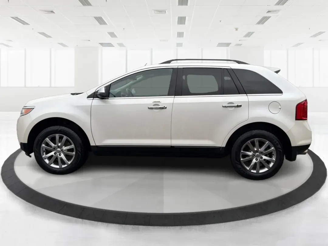 2013 Ford Edge Limited (2FMDK4KC5DB) with an 3.5L V-6 DOHC engine, located at 1951 S Dayton Lakeview Rd., New Carlisle, OH, 45344, (937) 908-9800, 39.890999, -84.050255 - 2013 Ford Edge Limited - Photo#5