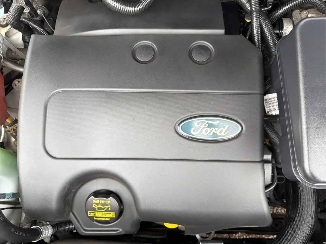 2013 Ford Edge Limited (2FMDK4KC5DB) with an 3.5L V-6 DOHC engine, located at 1951 S Dayton Lakeview Rd., New Carlisle, OH, 45344, (937) 908-9800, 39.890999, -84.050255 - 2013 Ford Edge Limited - Photo#11