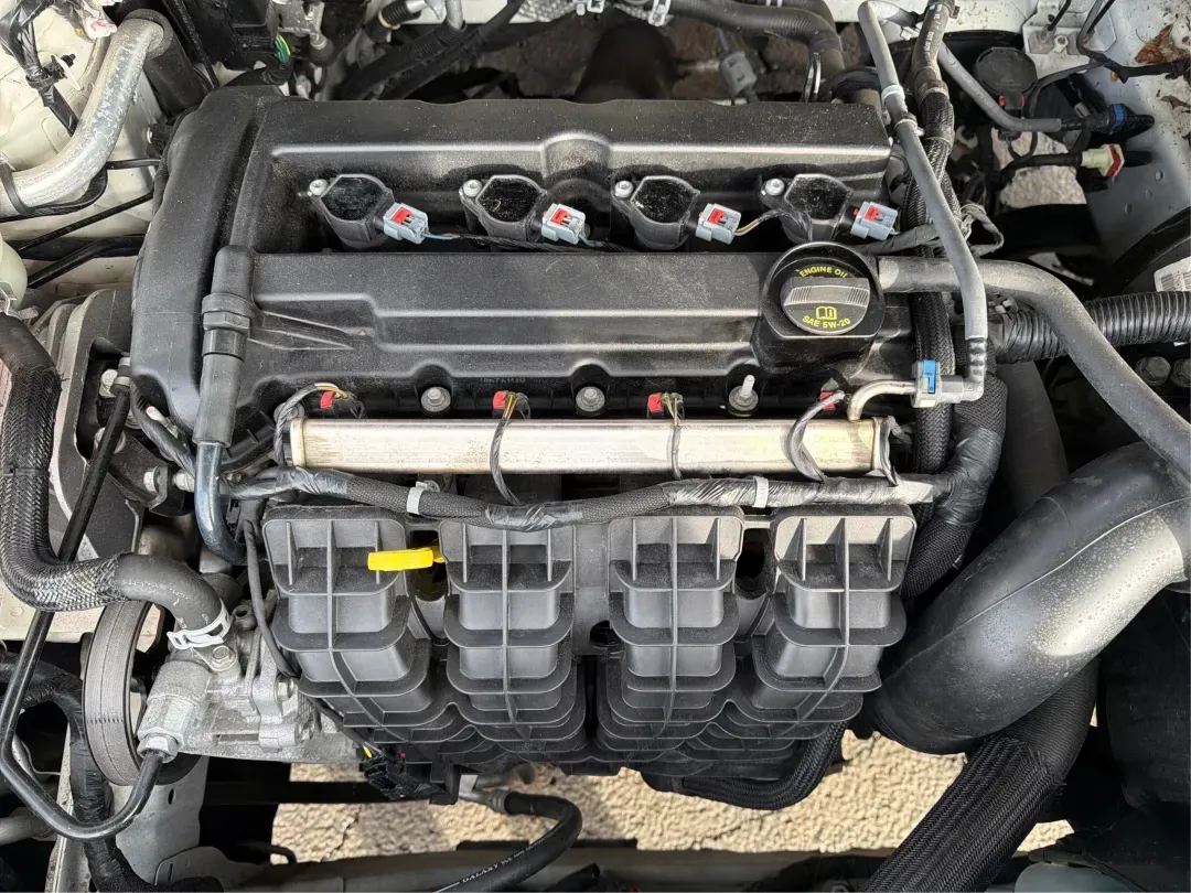 2018 Dodge Journey Crossroad FWD (3C4PDCGBXJT) with an 2.4L L4 DOHC 16V engine, 4-Speed Automatic transmission, located at 1951 S Dayton Lakeview Rd., New Carlisle, OH, 45344, (937) 908-9800, 39.890999, -84.050255 - 2018 Dodge Journey Crossroad FWD - Photo#11