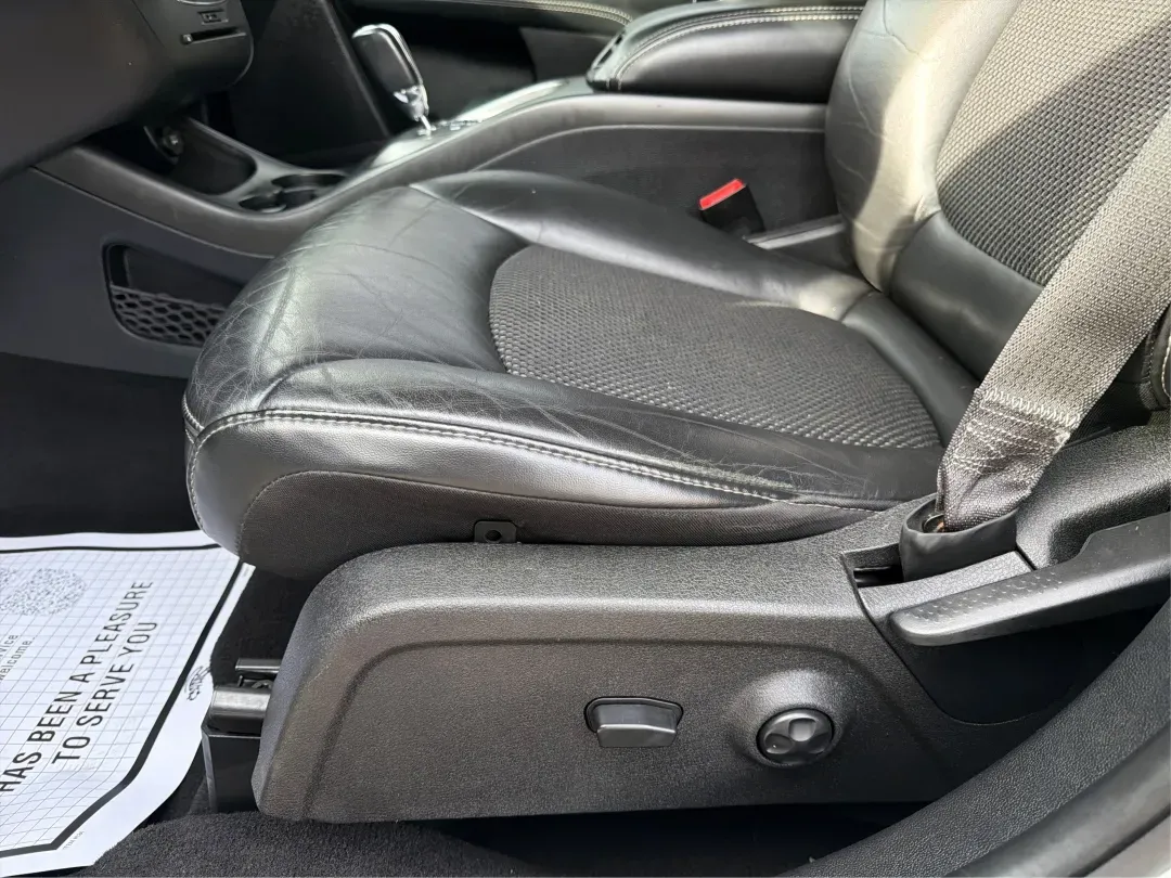 2018 Dodge Journey Crossroad FWD (3C4PDCGBXJT) with an 2.4L L4 DOHC 16V engine, 4-Speed Automatic transmission, located at 1951 S Dayton Lakeview Rd., New Carlisle, OH, 45344, (937) 908-9800, 39.890999, -84.050255 - 2018 Dodge Journey Crossroad FWD - Photo#18