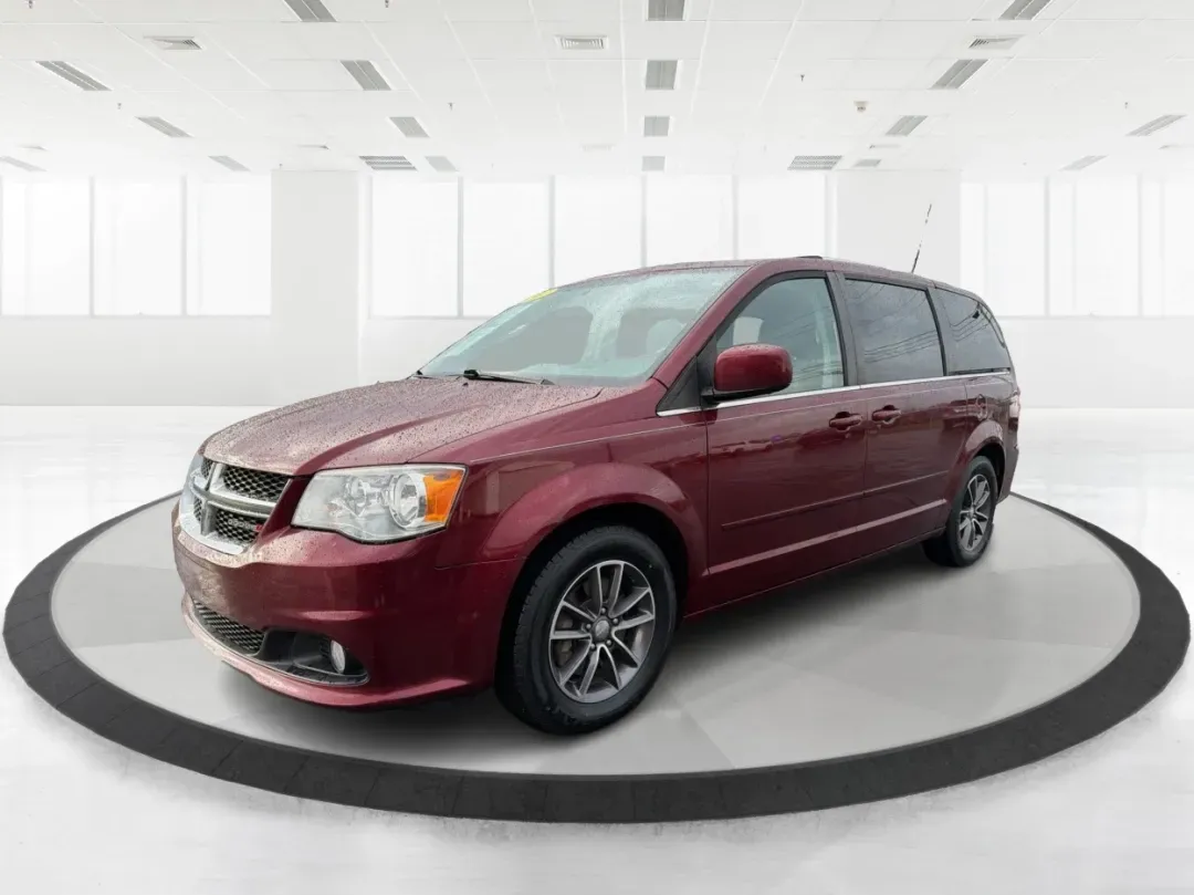 2017 Dodge Grand Caravan SXT (2C4RDGCG2HR) with an Pentastar 3.6L V-6 DOHC engine, located at 1951 S Dayton Lakeview Rd., New Carlisle, OH, 45344, (937) 908-9800, 39.890999, -84.050255 - 2017 Dodge Grand Caravan SXT - Photo#8