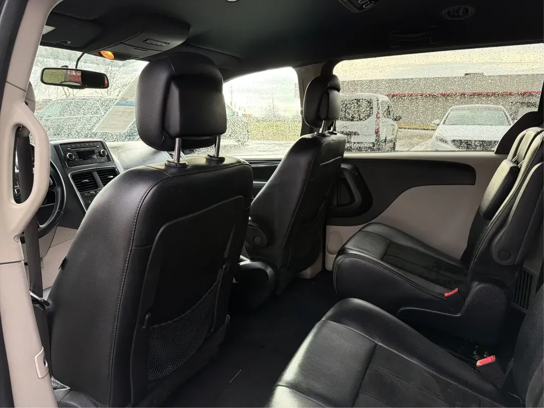 2017 Dodge Grand Caravan SXT (2C4RDGCG2HR) with an Pentastar 3.6L V-6 DOHC engine, located at 1951 S Dayton Lakeview Rd., New Carlisle, OH, 45344, (937) 908-9800, 39.890999, -84.050255 - 2017 Dodge Grand Caravan SXT - Photo#10