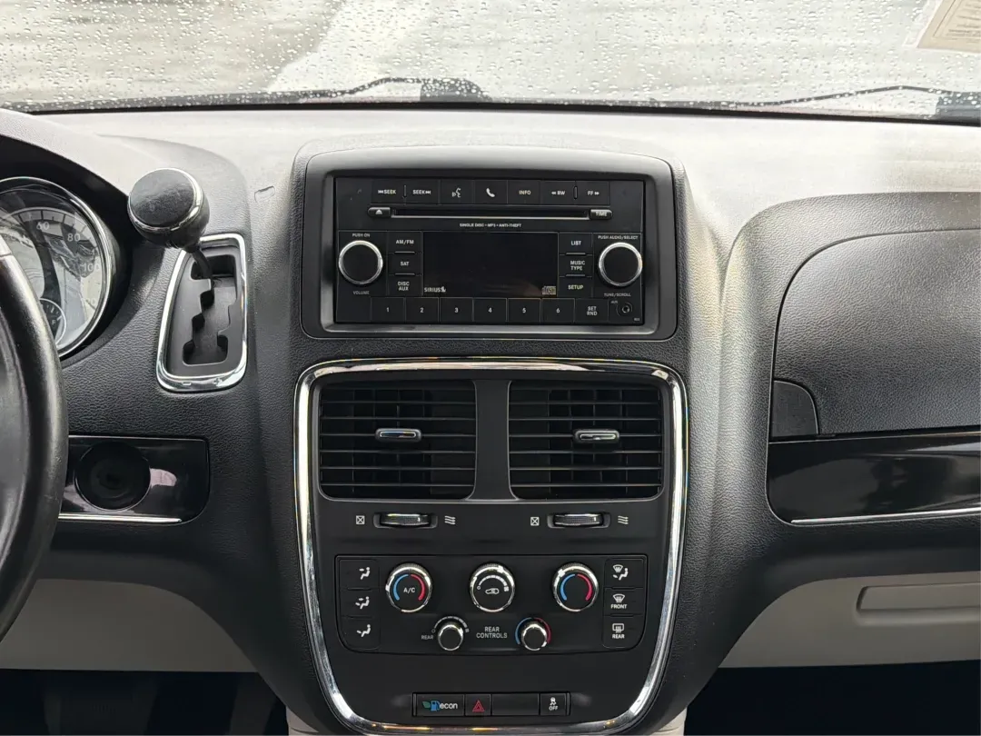 2017 Dodge Grand Caravan SXT (2C4RDGCG2HR) with an Pentastar 3.6L V-6 DOHC engine, located at 1951 S Dayton Lakeview Rd., New Carlisle, OH, 45344, (937) 908-9800, 39.890999, -84.050255 - 2017 Dodge Grand Caravan SXT - Photo#13