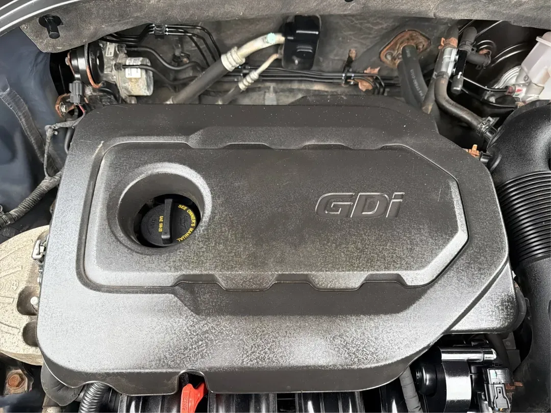 2017 Hyundai Santa Fe 2.4L (5XYZTDLB6HG) with an Theta II 2.4L I-4 gasoline direct injection engine, located at 1099 N County Rd 25A , Troy, OH, 45373, (937) 908-9800, 40.057079, -84.212883 - 2017 Hyundai Santa Fe 2.4L - Photo#11