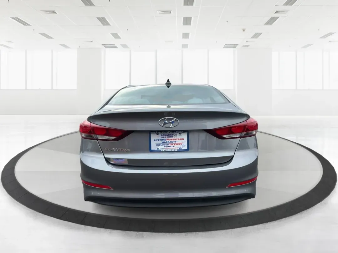 2018 Hyundai Elantra SEL (5NPD84LF2JH) with an Nu 2L I-4 DOHC engine, located at 1099 N County Rd 25A , Troy, OH, 45373, (937) 908-9800, 40.057079, -84.212883 - 2018 Hyundai Elantra SEL - Photo#3