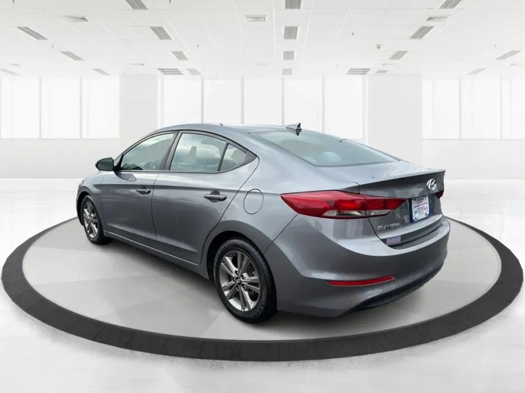 2018 Hyundai Elantra SEL (5NPD84LF2JH) with an Nu 2L I-4 DOHC engine, located at 1099 N County Rd 25A , Troy, OH, 45373, (937) 908-9800, 40.057079, -84.212883 - 2018 Hyundai Elantra SEL - Photo#4