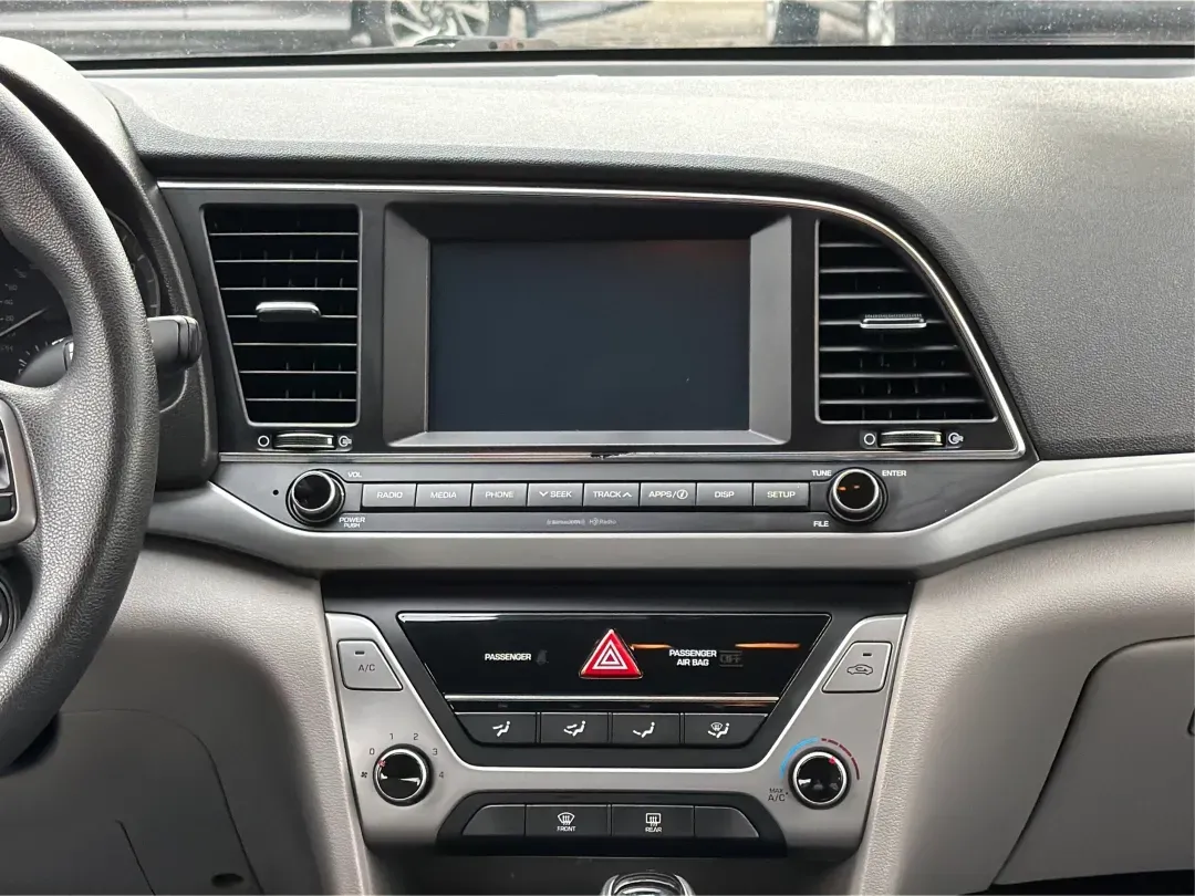 2018 Hyundai Elantra SEL (5NPD84LF2JH) with an Nu 2L I-4 DOHC engine, located at 1099 N County Rd 25A , Troy, OH, 45373, (937) 908-9800, 40.057079, -84.212883 - 2018 Hyundai Elantra SEL - Photo#13