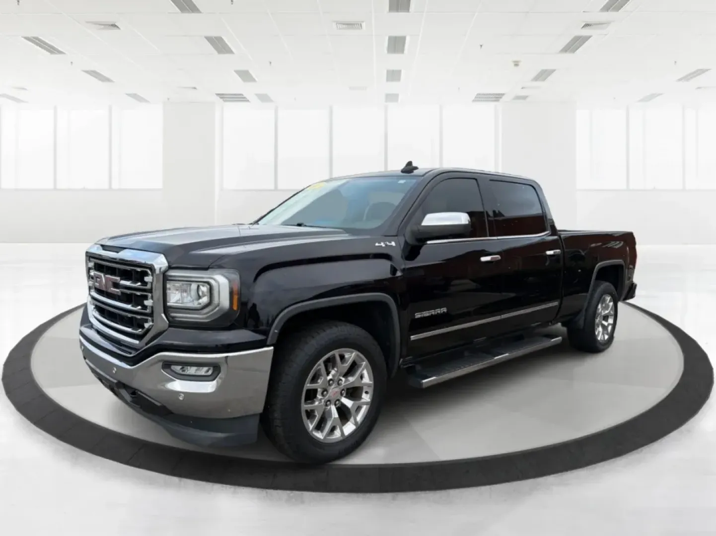 2017 GMC Sierra 1500 SLT (3GTU2NEC8HG) with an EcoTec3 6.2L V-8 gasoline direct injection engine, located at 880 E. National Road, Vandalia, OH, 45377, (937) 908-9800, 39.891918, -84.183594 - **Discover the Perfect Blend of Power and Comfort with the 2017 GMC Sierra 1500 SLT**<br /> <br /> Are you searching for a versatile vehicle that can handle everything from family road trips to weekend adventures? Look no further than the 2017 GMC Sierra 1500 SLT, now available at Advantage Car and - Photo#8