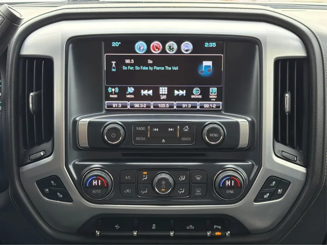 2017 GMC Sierra 1500 SLT (3GTU2NEC8HG) with an EcoTec3 6.2L V-8 gasoline direct injection engine, located at 880 E. National Road, Vandalia, OH, 45377, (937) 908-9800, 39.891918, -84.183594 - 2017 GMC Sierra 1500 SLT - Photo#11