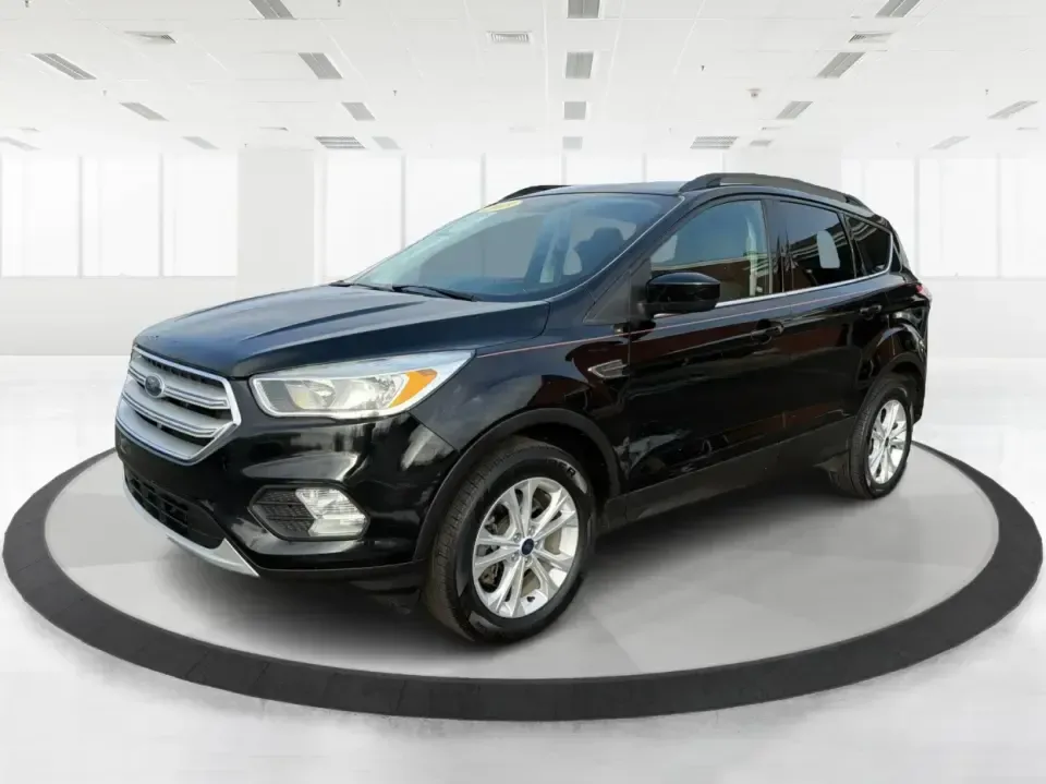 2018 Ford Escape SE (1FMCU9GD6JU) with an 1.5L L4 DOHC 16V engine, 6A transmission, located at 1184 Kauffman Ave, Fairborn, OH, 45324, (937) 908-9800, 39.807072, -84.030914 - Are you looking for the perfect vehicle that can handle your busy lifestyle while keeping you comfortable and safe? Look no further than this 2018 Ford Escape SE at Advantage Car and Credit in Piqua, OH. This versatile SUV is ideal for families on the go, weekend adventurers, and even commuters who - Photo#8