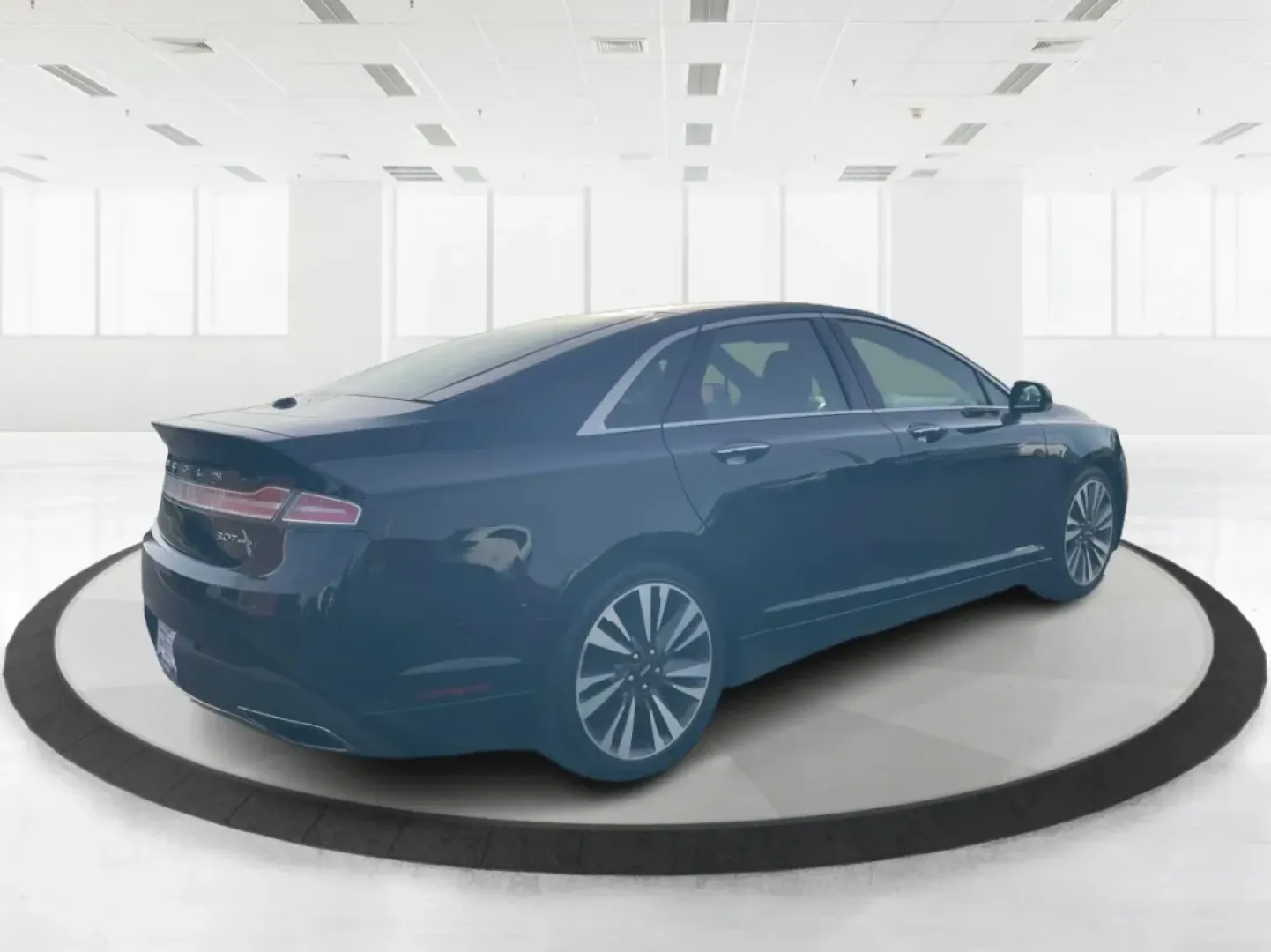 2017 Lincoln MKZ Reserve (3LN6L5FC1HR) with an 3.7L V6 DOHC 24V engine, 6A transmission, located at 1230 East Main St, Xenia, OH, 45385, (937) 908-9800, 39.688026, -83.910172 - Are you ready to elevate your daily commute or weekend getaways? Look no further than this stunning 2017 Lincoln MKZ Reserve, the perfect sedan for those who appreciate luxury and performance. At Advantage Car and Credit - Piqua, located at 8750 N County Rd 25A in Piqua, OH 45356, we offer flexible - Photo#2