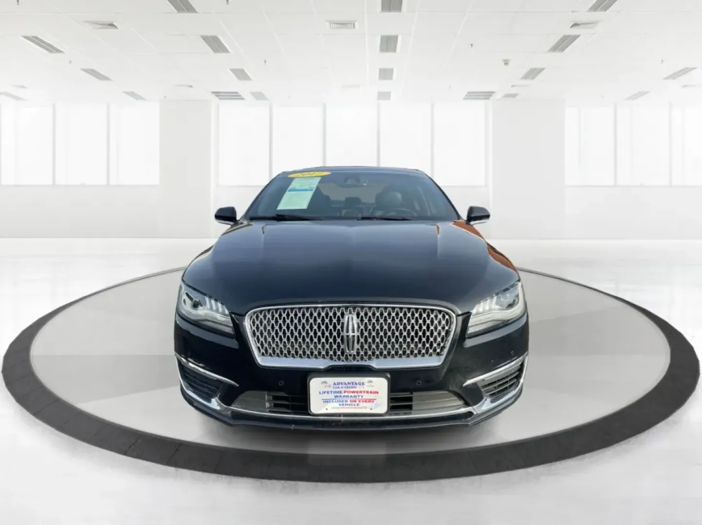 2017 Lincoln MKZ Reserve (3LN6L5FC1HR) with an 3.7L V6 DOHC 24V engine, 6A transmission, located at 1230 East Main St, Xenia, OH, 45385, (937) 908-9800, 39.688026, -83.910172 - Are you ready to elevate your daily commute or weekend getaways? Look no further than this stunning 2017 Lincoln MKZ Reserve, the perfect sedan for those who appreciate luxury and performance. At Advantage Car and Credit - Piqua, located at 8750 N County Rd 25A in Piqua, OH 45356, we offer flexible - Photo#7