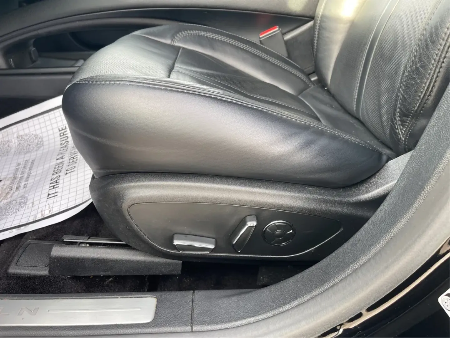 2017 Lincoln MKZ Reserve (3LN6L5FC1HR) with an 3.7L V6 DOHC 24V engine, 6A transmission, located at 1230 East Main St, Xenia, OH, 45385, (937) 908-9800, 39.688026, -83.910172 - Are you ready to elevate your daily commute or weekend getaways? Look no further than this stunning 2017 Lincoln MKZ Reserve, the perfect sedan for those who appreciate luxury and performance. At Advantage Car and Credit - Piqua, located at 8750 N County Rd 25A in Piqua, OH 45356, we offer flexible - Photo#18