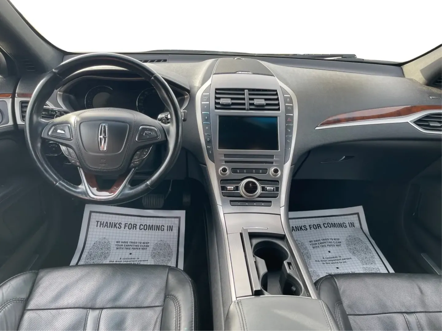 2017 Lincoln MKZ Reserve (3LN6L5FC1HR) with an 3.7L V6 DOHC 24V engine, 6A transmission, located at 1230 East Main St, Xenia, OH, 45385, (937) 908-9800, 39.688026, -83.910172 - Are you ready to elevate your daily commute or weekend getaways? Look no further than this stunning 2017 Lincoln MKZ Reserve, the perfect sedan for those who appreciate luxury and performance. At Advantage Car and Credit - Piqua, located at 8750 N County Rd 25A in Piqua, OH 45356, we offer flexible - Photo#21