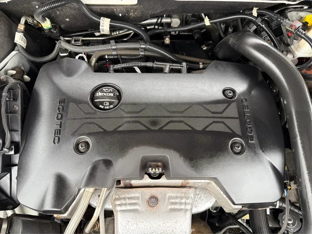 2016 Buick Regal Turbo Premium II (2G4GS5GX7G9) with an 2L I-4 gasoline direct injection engine, located at 8750 N County Rd 25A, Piqua, OH, 45356, (937) 908-9800, 40.164391, -84.232513 - 2016 Buick Regal Turbo Premium II - Photo#11