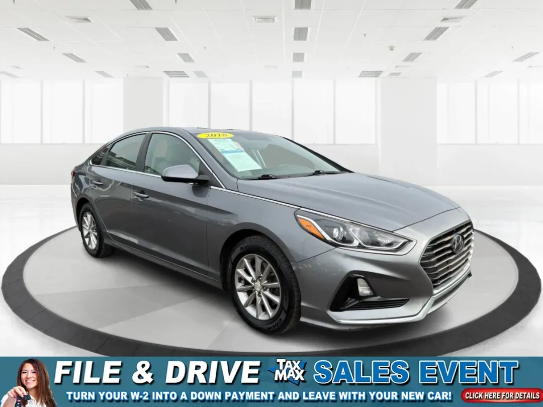 2018 Hyundai Sonata SE (5NPE24AF8JH) with an 2.4L I-4 gasoline direct injection engine, located at 8750 N County Rd 25A, Piqua, OH, 45356, (937) 908-9800, 40.164391, -84.232513 - 2018 Hyundai Sonata SE - Photo#0