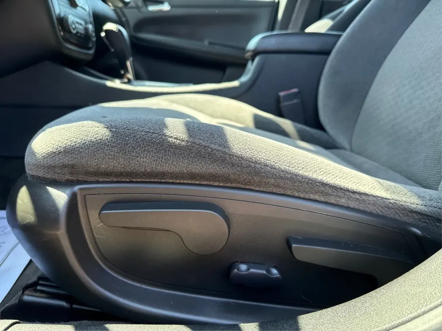 2014 Chevrolet Impala Limited LT (2G1WB5E3XE1) with an 3.6L V-6 gasoline direct injection engine, located at 8750 N County Rd 25A, Piqua, OH, 45356, (937) 908-9800, 40.164391, -84.232513 - Are you ready for your next adventure, whether it's a family road trip, a daily commute, or simply running errands around Fairborn? The 2014 Chevrolet Impala Limited LT is the perfect sedan to elevate your driving experience. With its stylish black exterior and reliable performance, this vehicle is - Photo#18