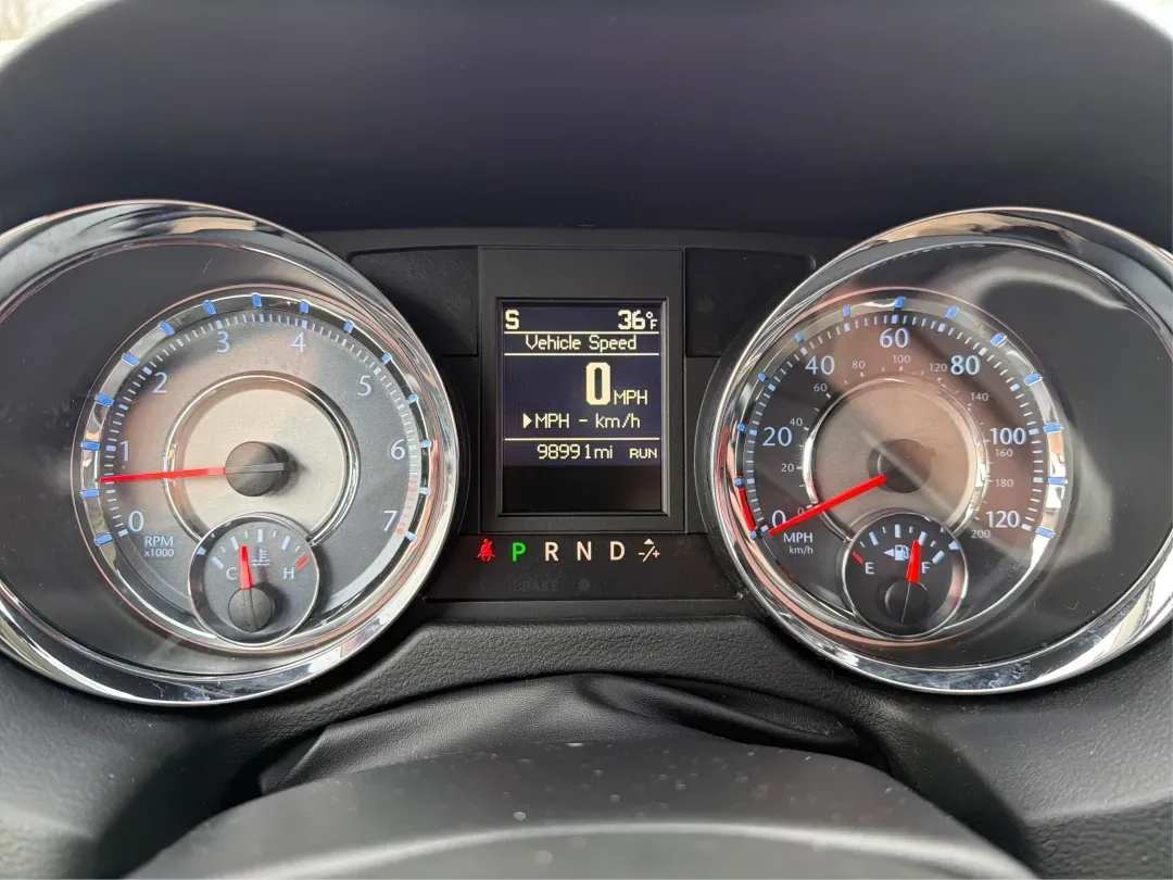 2015 Chrysler Town and Country Touring (2C4RC1BG4FR) with an 3.6L V-6 DOHC engine, located at 8750 N County Rd 25A, Piqua, OH, 45356, (937) 908-9800, 40.164391, -84.232513 - 2015 Chrysler Town and Country Touring - Photo#15