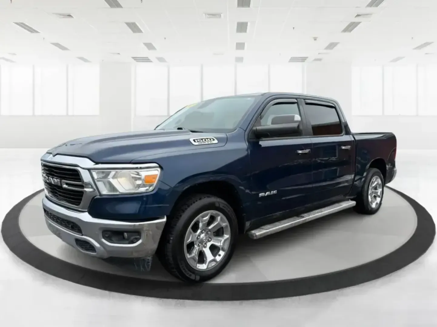 2019 Ram 1500 Big Horn/Lone Star Crew Cab 4x4 5'7 Box (1C6SRFFT9KN) with an 5.7L V8 OHV 16V engine, 8A transmission, located at 880 E. National Road, Vandalia, OH, 45377, (937) 908-9800, 39.891918, -84.183594 - **Unleash Your Adventure with This 2019 Ram 1500 Big Horn/Lone Star Crew Cab in Patriot Blue Pearlcoat!**<br /> <br /> Are you ready to elevate your lifestyle with a truck that can handle both your daily commute and weekend adventures? This 2019 Ram 1500 Big Horn/Lone Star Crew Cab is the perfect co - Photo#8
