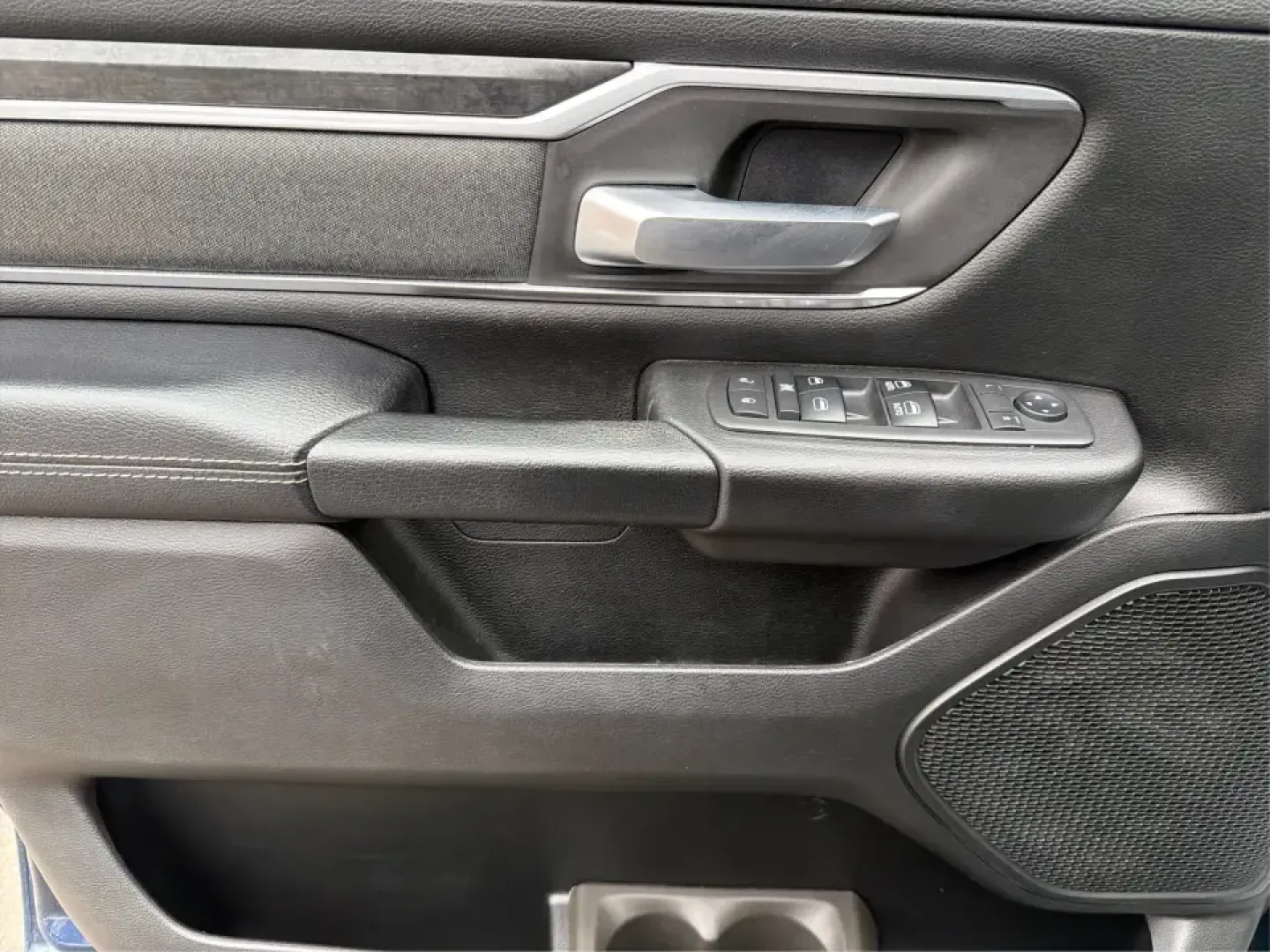 2019 Ram 1500 Big Horn/Lone Star Crew Cab 4x4 5'7 Box (1C6SRFFT9KN) with an 5.7L V8 OHV 16V engine, 8A transmission, located at 880 E. National Road, Vandalia, OH, 45377, (937) 908-9800, 39.891918, -84.183594 - **Unleash Your Adventure with This 2019 Ram 1500 Big Horn/Lone Star Crew Cab in Patriot Blue Pearlcoat!**<br /> <br /> Are you ready to elevate your lifestyle with a truck that can handle both your daily commute and weekend adventures? This 2019 Ram 1500 Big Horn/Lone Star Crew Cab is the perfect co - Photo#18
