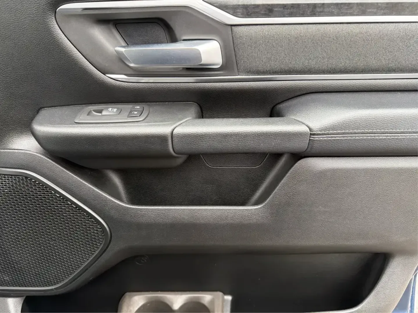 2019 Ram 1500 Big Horn/Lone Star Crew Cab 4x4 5'7 Box (1C6SRFFT9KN) with an 5.7L V8 OHV 16V engine, 8A transmission, located at 880 E. National Road, Vandalia, OH, 45377, (937) 908-9800, 39.891918, -84.183594 - **Unleash Your Adventure with This 2019 Ram 1500 Big Horn/Lone Star Crew Cab in Patriot Blue Pearlcoat!**<br /> <br /> Are you ready to elevate your lifestyle with a truck that can handle both your daily commute and weekend adventures? This 2019 Ram 1500 Big Horn/Lone Star Crew Cab is the perfect co - Photo#19