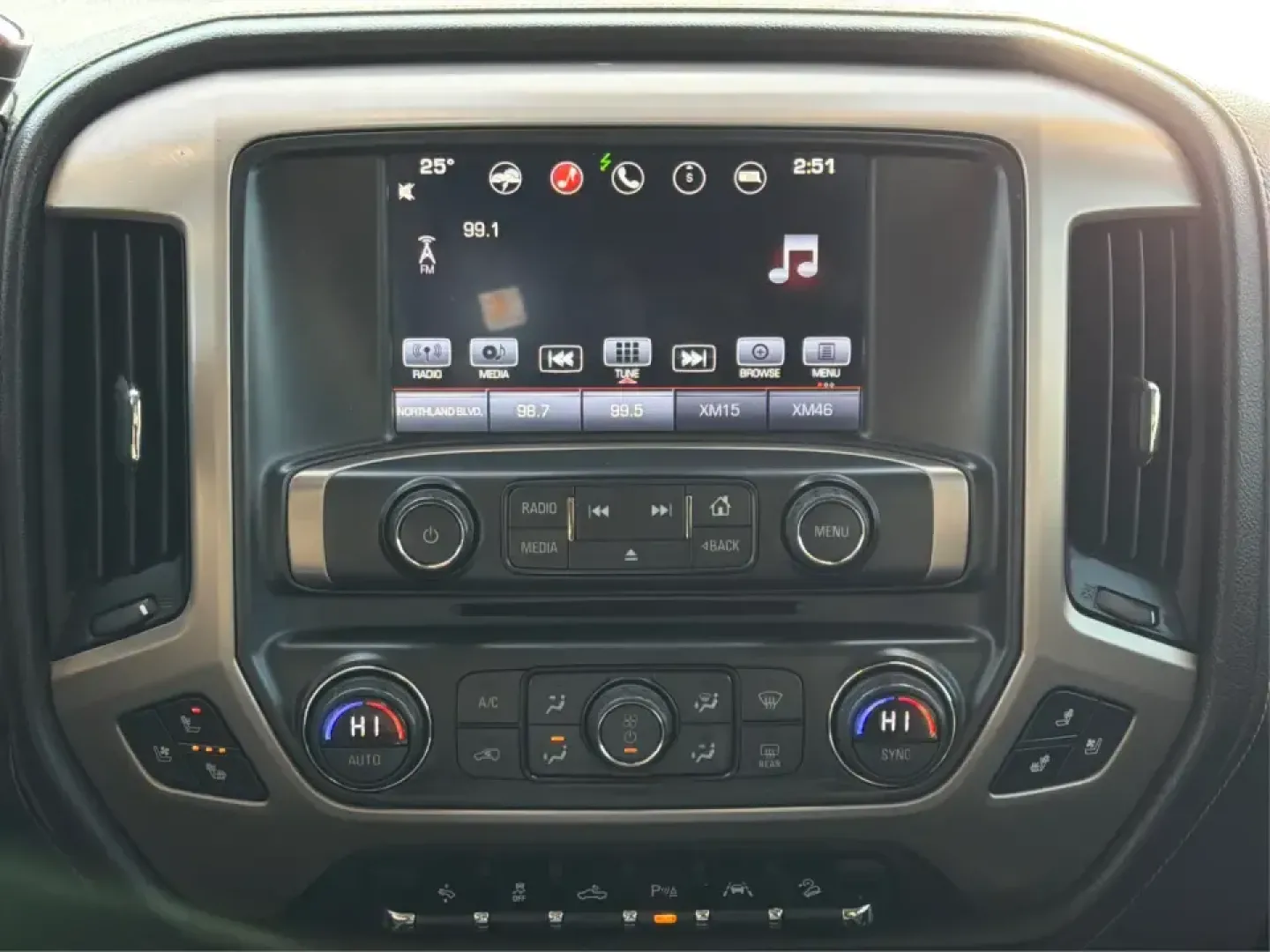 2016 GMC Sierra 1500 Denali (3GTU2PEJ4GG) with an 6.2L V8 OHV 16V engine, 6A transmission, located at 401 Woodman Dr, Riverside, OH, 45431, (937) 908-9800, 39.760899, -84.123421 - **Unleash Your Adventures with the 2016 GMC Sierra 1500 Denali Your Perfect Partner for Every Journey!**<br /> <br /> Are you ready to elevate your lifestyle and embark on new adventures? Whether you're hauling gear for a weekend getaway, navigating your daily commute, or transporting your growing - Photo#12