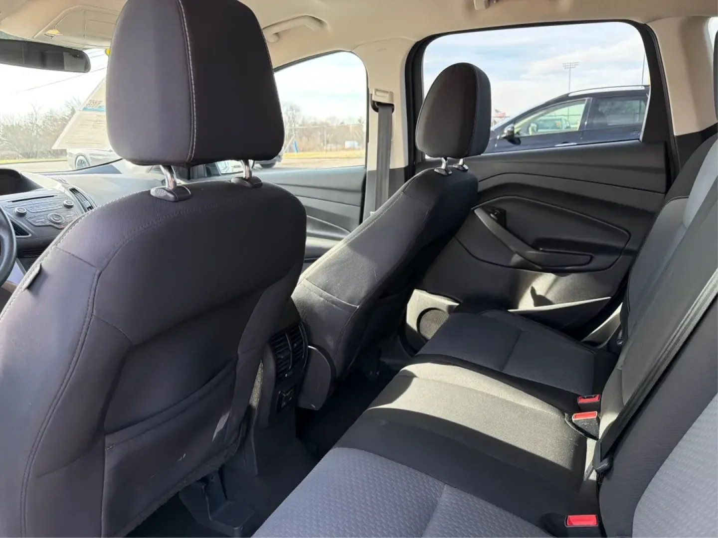 2017 Ford Escape (1FMCU0GD6HU) with an 1.5L L4 DOHC 16V engine, 6-Speed Automatic transmission, located at 4508 South Dixie Dr, Moraine, OH, 45439, (937) 908-9800, 39.689976, -84.218452 - **Explore the Open Road in This 2017 Ford Escape SE Perfect for Your Active Lifestyle!**<br /> <br /> Are you searching for a versatile and stylish SUV that perfectly fits your on-the-go lifestyle? Look no further! The 2017 Ford Escape SE is ideal for families, commuters, or anyone who loves weeken - Photo#10