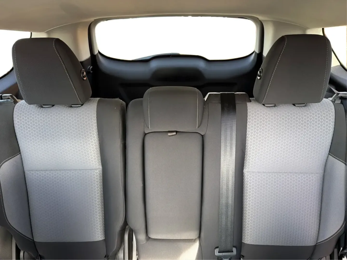 2017 Ford Escape (1FMCU0GD6HU) with an 1.5L L4 DOHC 16V engine, 6-Speed Automatic transmission, located at 4508 South Dixie Dr, Moraine, OH, 45439, (937) 908-9800, 39.689976, -84.218452 - **Explore the Open Road in This 2017 Ford Escape SE Perfect for Your Active Lifestyle!**<br /> <br /> Are you searching for a versatile and stylish SUV that perfectly fits your on-the-go lifestyle? Look no further! The 2017 Ford Escape SE is ideal for families, commuters, or anyone who loves weeken - Photo#14