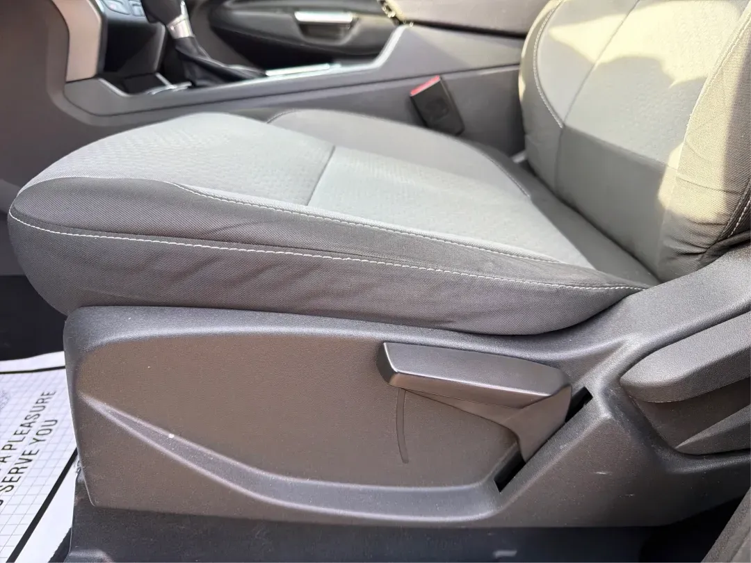 2017 Ford Escape SE FWD (1FMCU0GD6HU) with an 1.5L L4 DOHC 16V engine, 6-Speed Automatic transmission, located at 880 E. National Road, Vandalia, OH, 45377, (937) 908-9800, 39.891918, -84.183594 - **Explore the Open Road in This 2017 Ford Escape SE Perfect for Your Active Lifestyle!**<br /> <br /> Are you searching for a versatile and stylish SUV that perfectly fits your on-the-go lifestyle? Look no further! The 2017 Ford Escape SE is ideal for families, commuters, or anyone who loves weeken - Photo#18