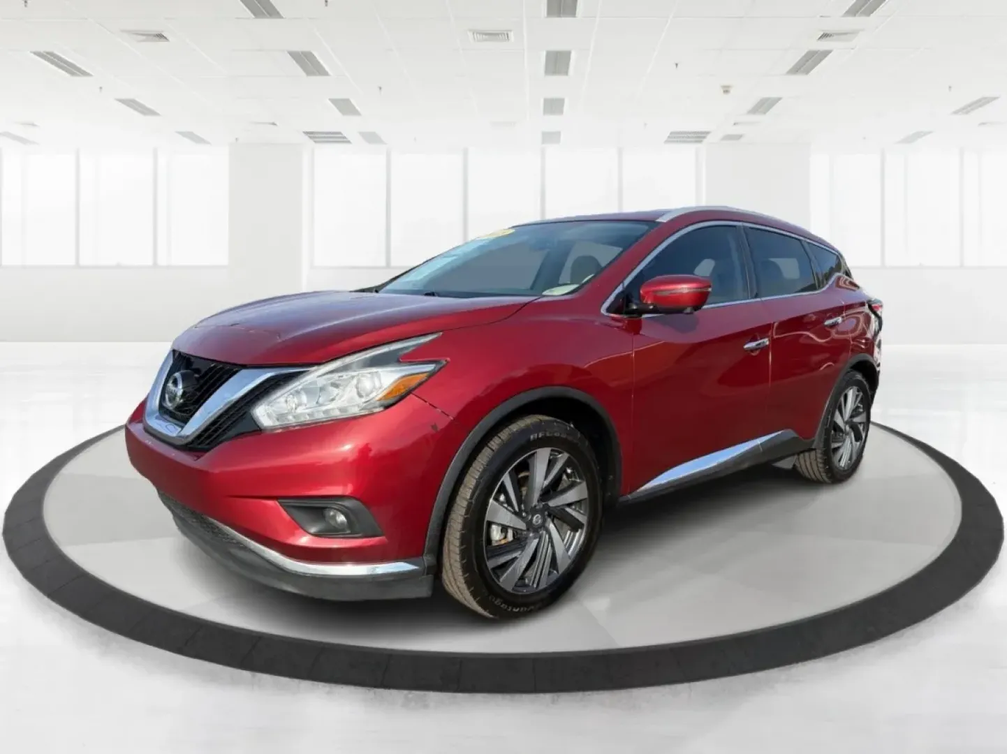 2018 Nissan Murano (5N1AZ2MGXJN) with an 3.5L V-6 DOHC engine, located at 880 E. National Road, Vandalia, OH, 45377, (937) 908-9800, 39.891918, -84.183594 - **Adventure Awaits with the 2018 Nissan Murano Platinum at Advantage Car and Credit - Vandalia!**<br /> <br /> Are you ready to elevate your driving experience while enjoying the perfect blend of style, comfort, and reliability? The 2018 Nissan Murano Platinum is not just a vehicle; it's the key to - Photo#8