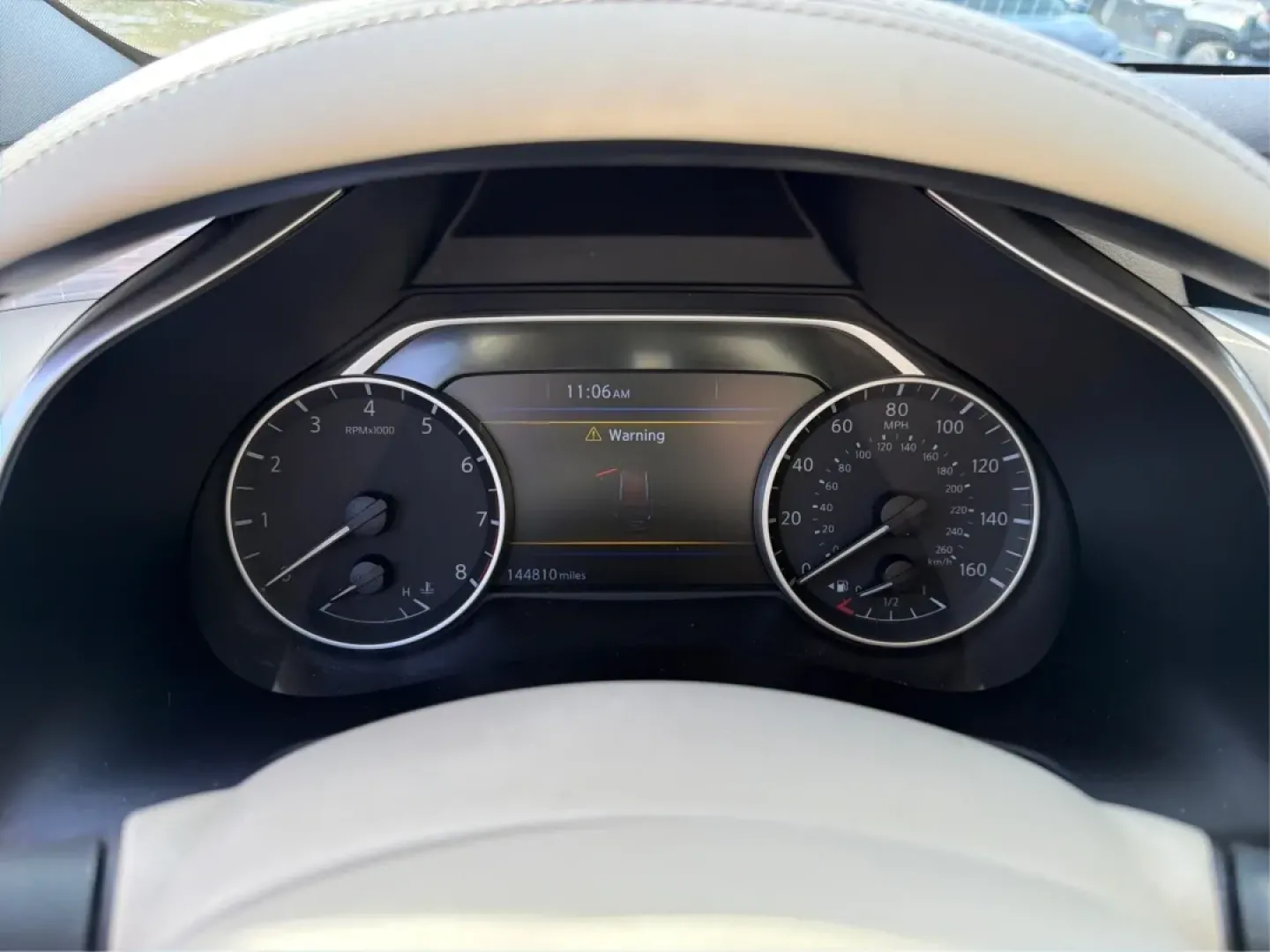 2018 Nissan Murano (5N1AZ2MGXJN) with an 3.5L V-6 DOHC engine, located at 880 E. National Road, Vandalia, OH, 45377, (937) 908-9800, 39.891918, -84.183594 - **Adventure Awaits with the 2018 Nissan Murano Platinum at Advantage Car and Credit - Vandalia!**<br /> <br /> Are you ready to elevate your driving experience while enjoying the perfect blend of style, comfort, and reliability? The 2018 Nissan Murano Platinum is not just a vehicle; it's the key to - Photo#15