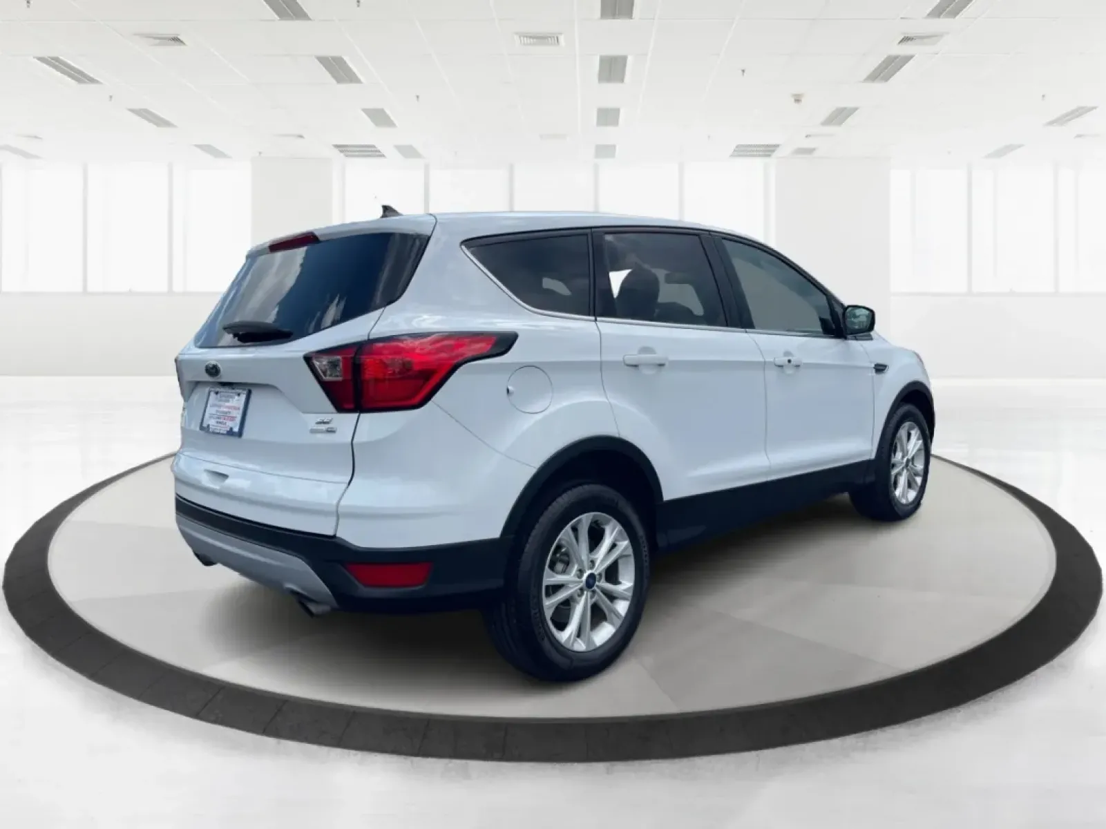 2019 Ford Escape SE (1FMCU9GD2KU) with an Other engine, located at 1951 S Dayton Lakeview Rd., New Carlisle, OH, 45344, (937) 908-9800, 39.890999, -84.050255 - **Discover Your Next Adventure with the 2019 Ford Escape SE at Advantage Car and Credit!**<br /> <br /> Are you ready to elevate your daily drives and weekend adventures? The 2019 Ford Escape SE is designed for those who crave versatility and comfort in their rides, making it an ideal choice for fam - Photo#2