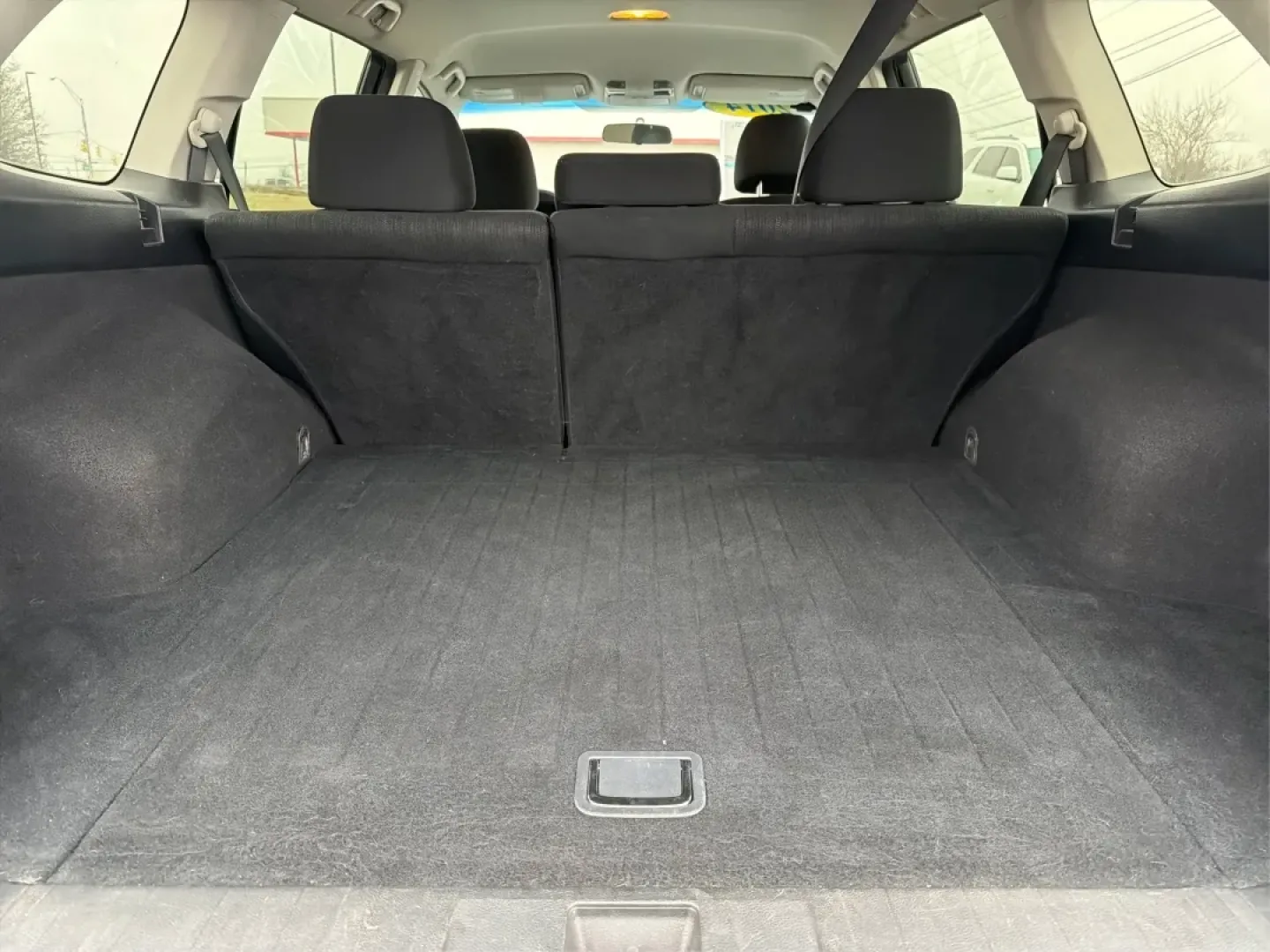 2014 Subaru Outback 2.5i (4S4BRCAC5E3) with an 2.5L H-4 DOHC engine, Continuously Variable Transmission (CVT) transmission, located at 1230 East Main St, Xenia, OH, 45385, (937) 908-9800, 39.688026, -83.910172 - **Adventure Awaits with the 2014 Subaru Outback 2.5i at Advantage Car and Credit - Xenia!**<br /> <br /> Are you ready to elevate your lifestyle with a vehicle designed for both comfort and adventure? The 2014 Subaru Outback 2.5i is your perfect companion for weekend getaways, family road trips, or - Photo#12