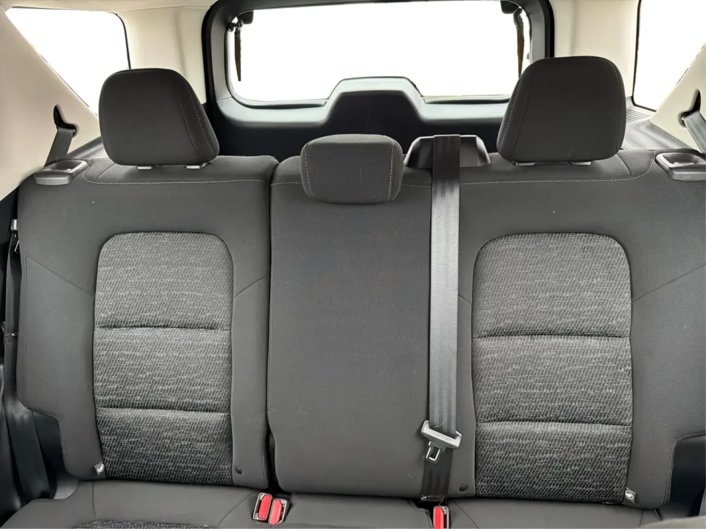 2021 Ford Bronco Sport Base (3FMCR9A63MR) with an 1.5L L3 engine, 8A transmission, located at 1230 East Main St, Xenia, OH, 45385, (937) 908-9800, 39.688026, -83.910172 - Experience adventure like never before with the rugged 2021 Ford Bronco Sport Base, now available at Advantage Car and Credit in Xenia, OH! Perfect for outdoor enthusiasts and weekend warriors, this versatile SUV is designed to handle both urban streets and off-road trails. With stylish elegance and - Photo#14