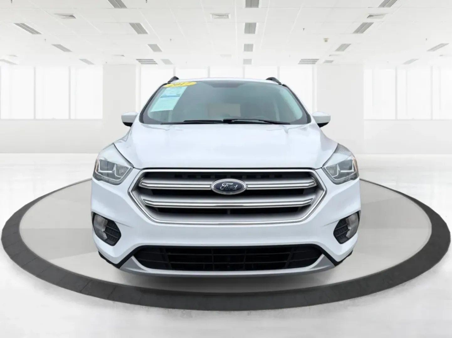 2017 Ford Escape SE (1FMCU0GDXHU) with an 1.5L L4 DOHC 16V engine, 6A transmission, located at 1184 Kauffman Ave, Fairborn, OH, 45324, (937) 908-9800, 39.807072, -84.030914 - ### Discover Your Next Adventure with the 2017 Ford Escape SE at Advantage Car and Credit - Fairborn<br /> <br /> Are you ready to elevate your daily commute or embark on your next weekend adventure? Look no further than the **2017 Ford Escape SE**, now available at **Advantage Car and Credit** in F - Photo#7